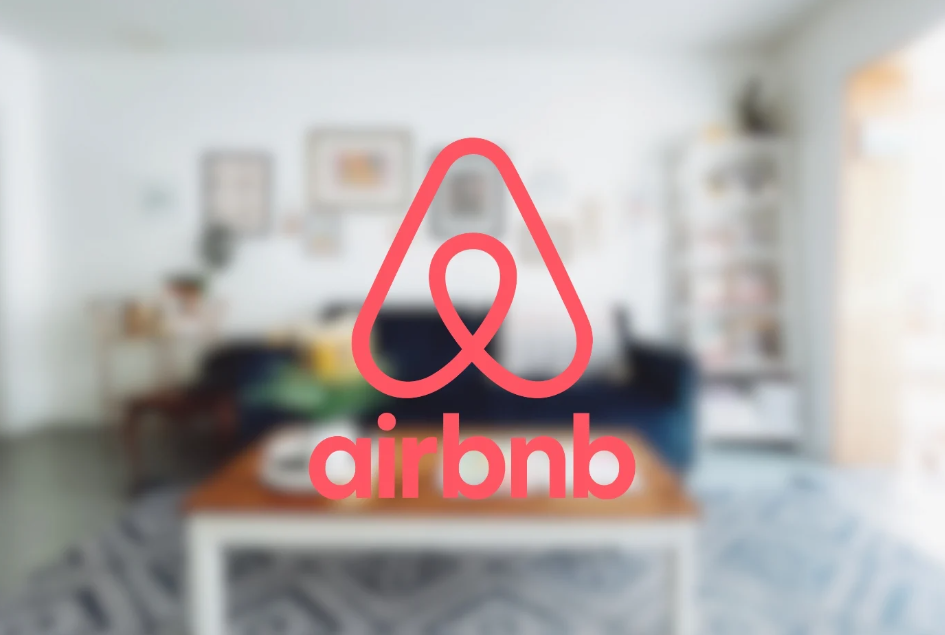 Închirierea apartamentelor pe Airbnb sau Booking are noi reguli. Cazarea turiștilor se va face doar cu acordul vecinilor