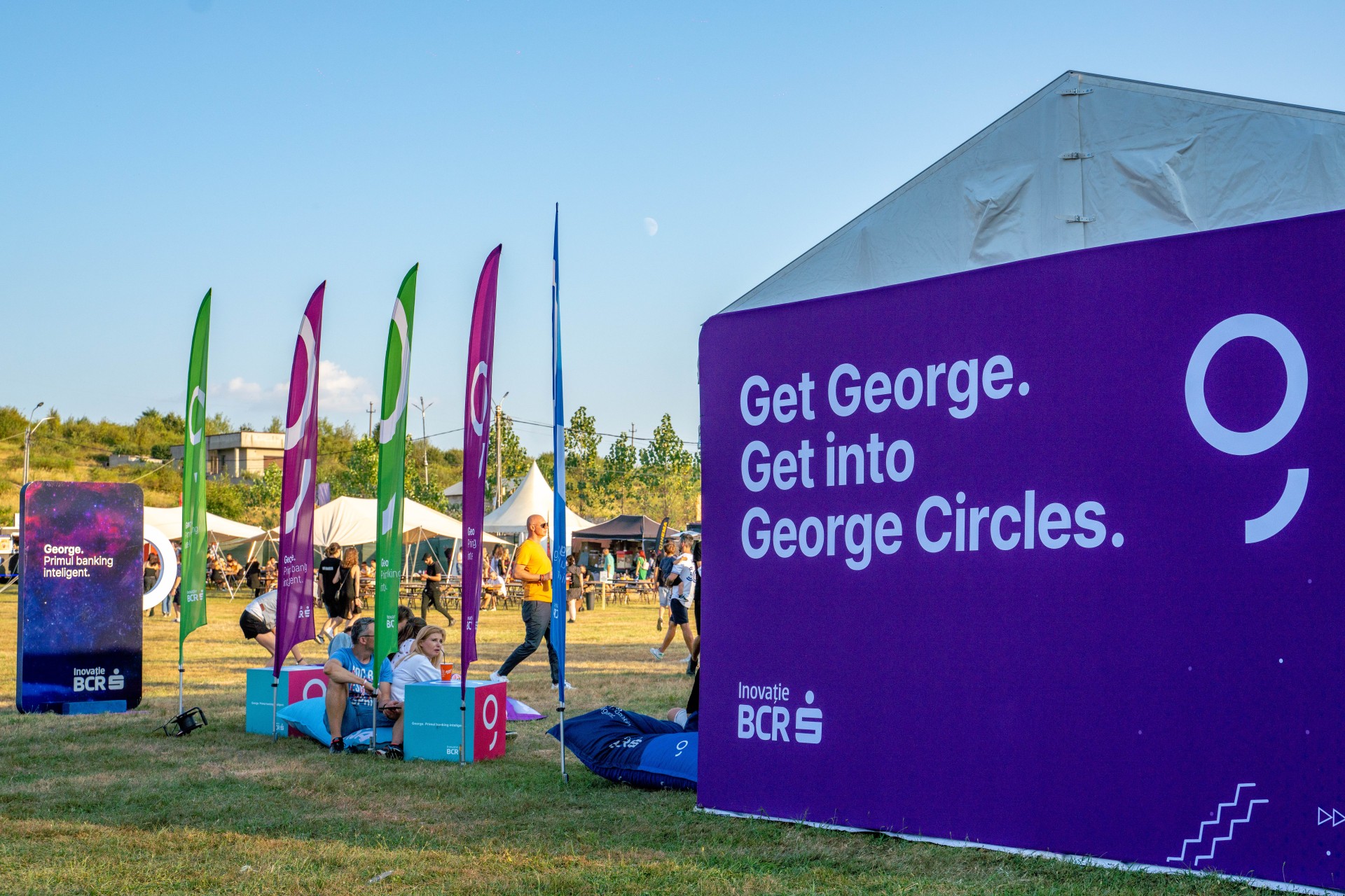 Știri de la companii. Antreprenorii români au adus un profit record BCR-ului pe primul trimestrul din 2024