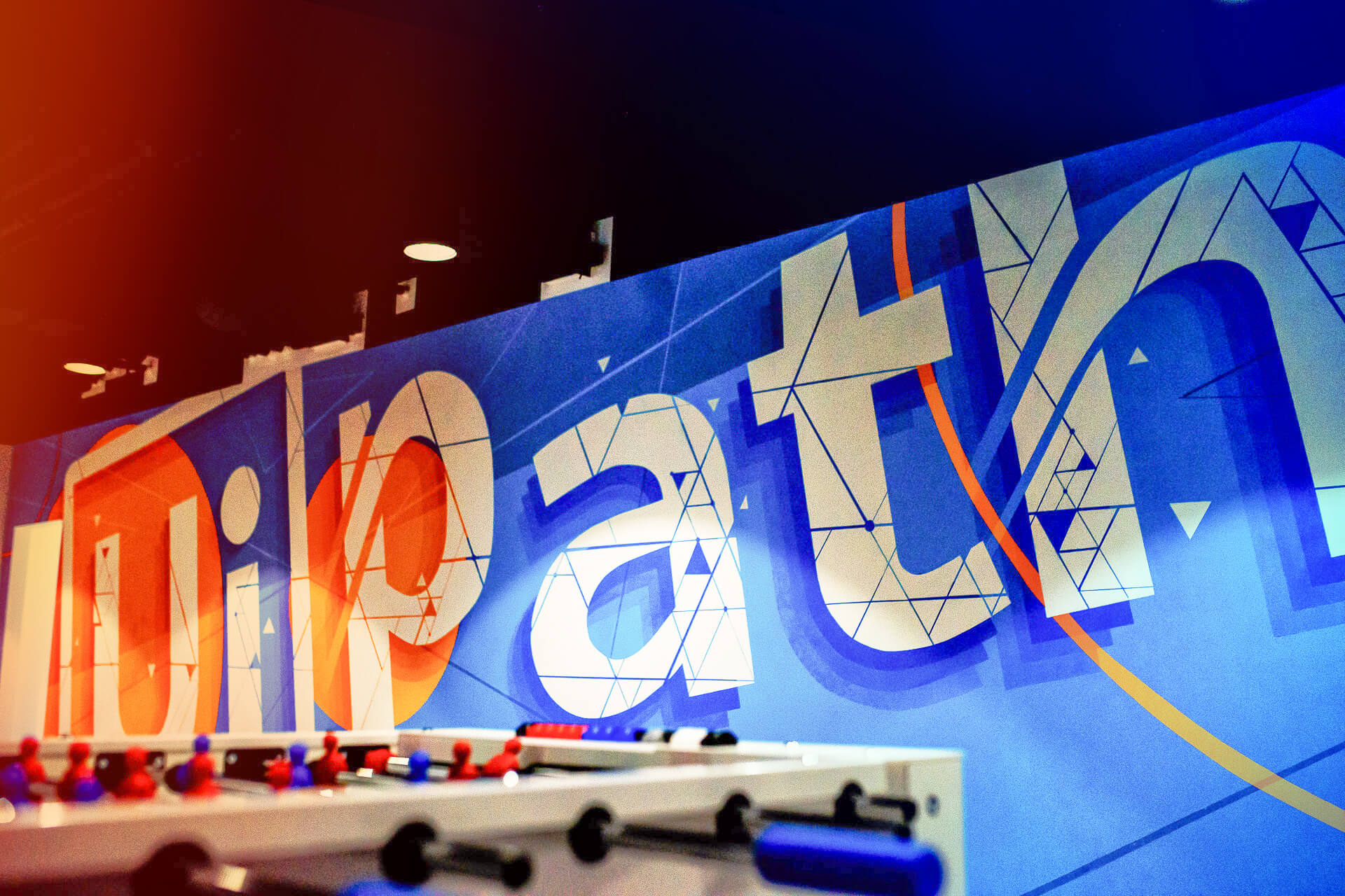 Inteligență Artificială va coordona soluțiile de automatizare RPA oferite de UiPath. Compania a achiziționat Peak, o firmă de