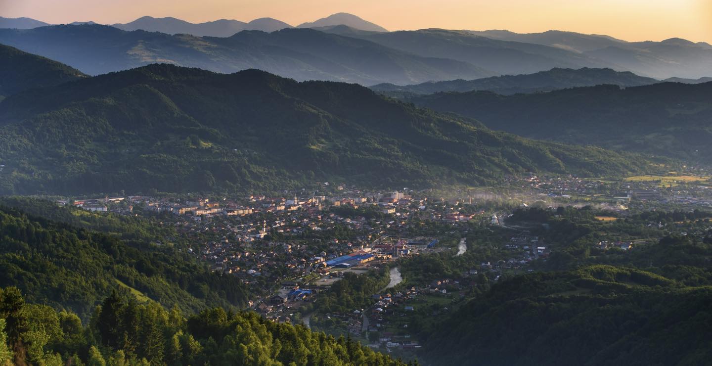Topul celor mai mari 20 de companii din Maramureș. Doar 819 de firme oferă cazare turiștilor într-una dintre cele mai frumoas