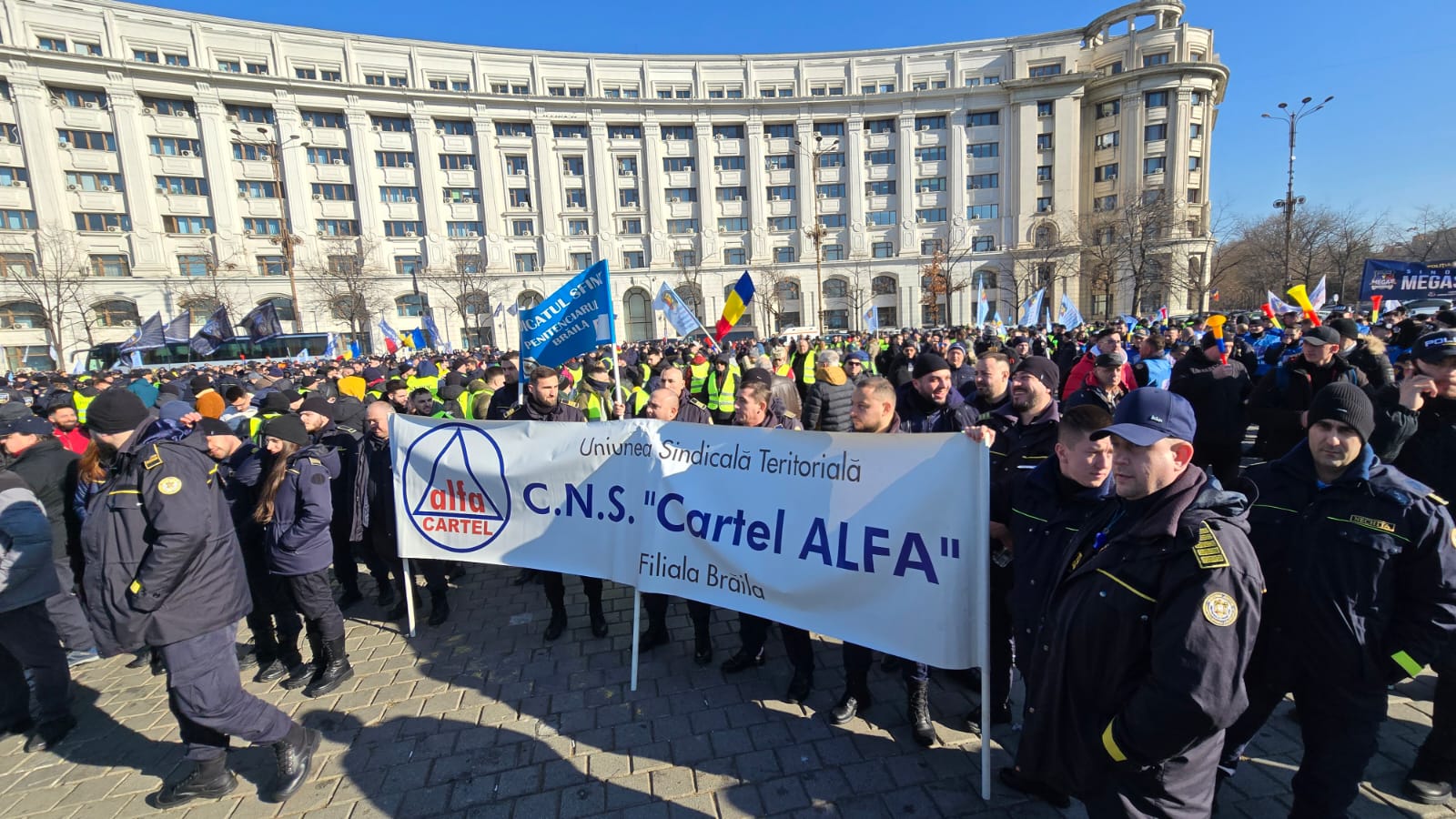 Confederația Cartel Alfa recunoaște că România se află într-o criză economică. Guvernul ar trebui să renunțe la măsurile unil
