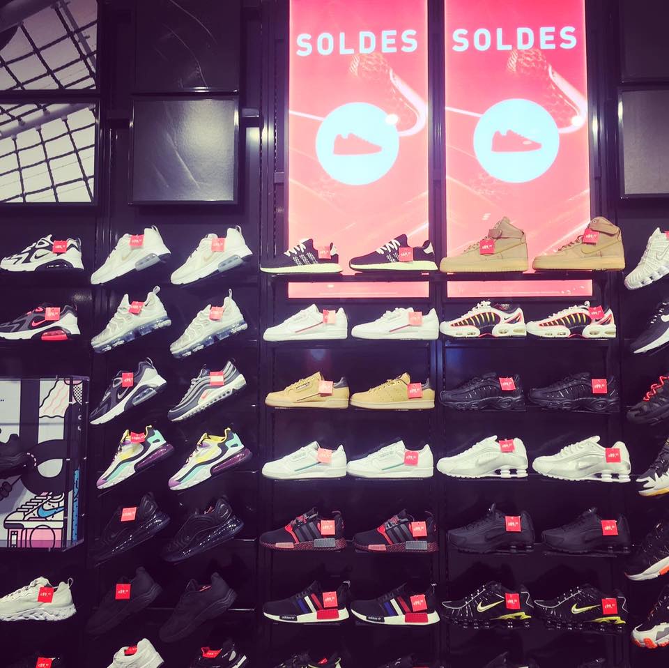 Profit.ro | Foot Locker reia expansiunea în România cu un nou investitor