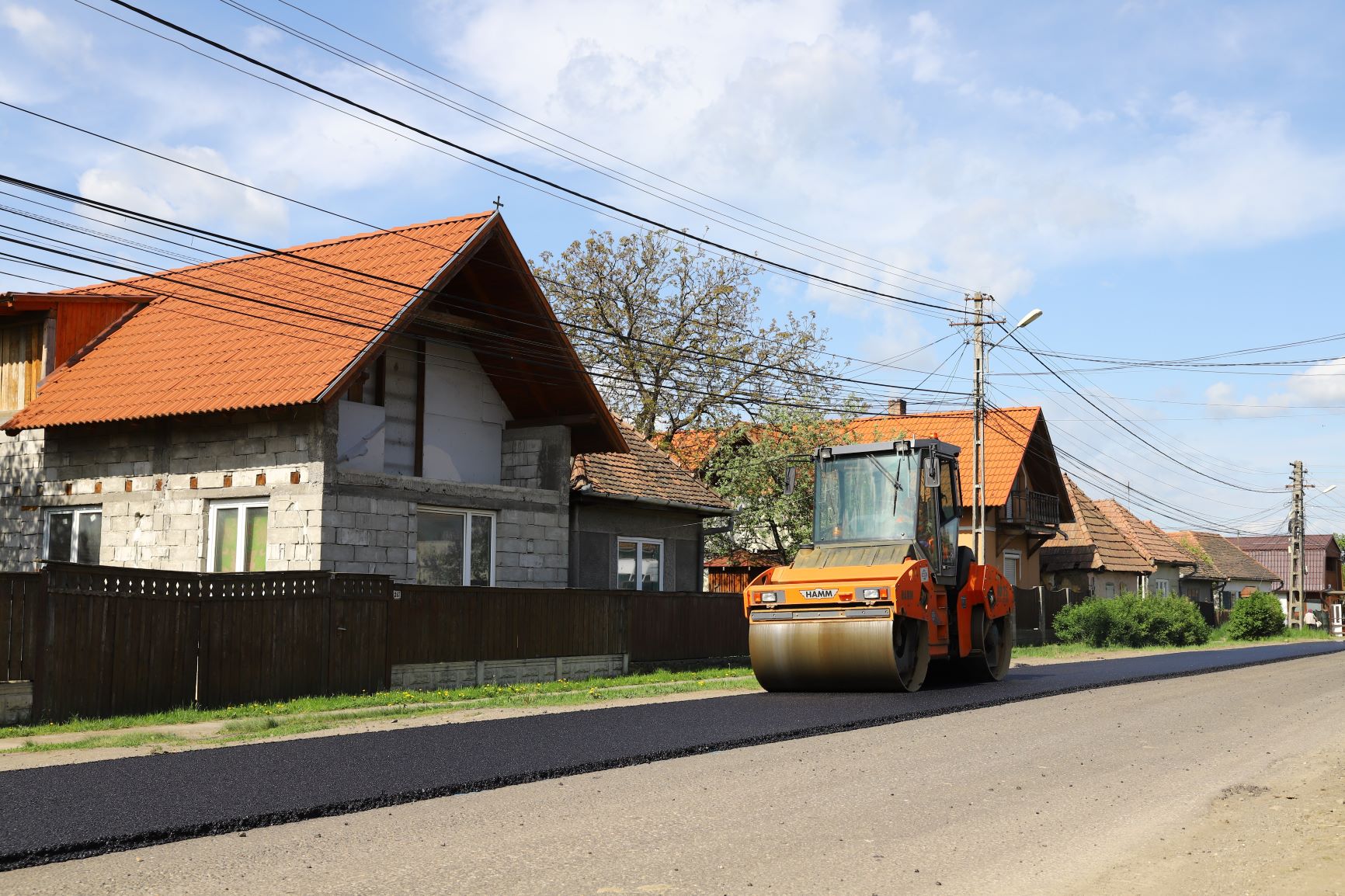 Taxa pe stâlp, ANAF a stabilit cum se aplică și cum se calculează în 2025. Proiect de ordonanță de urgență