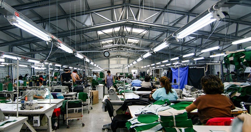 Explicațiile patronatului IMM-urilor pentru faptul că au fost pierdute peste 440.000 de locuri de muncă în industria din Româ