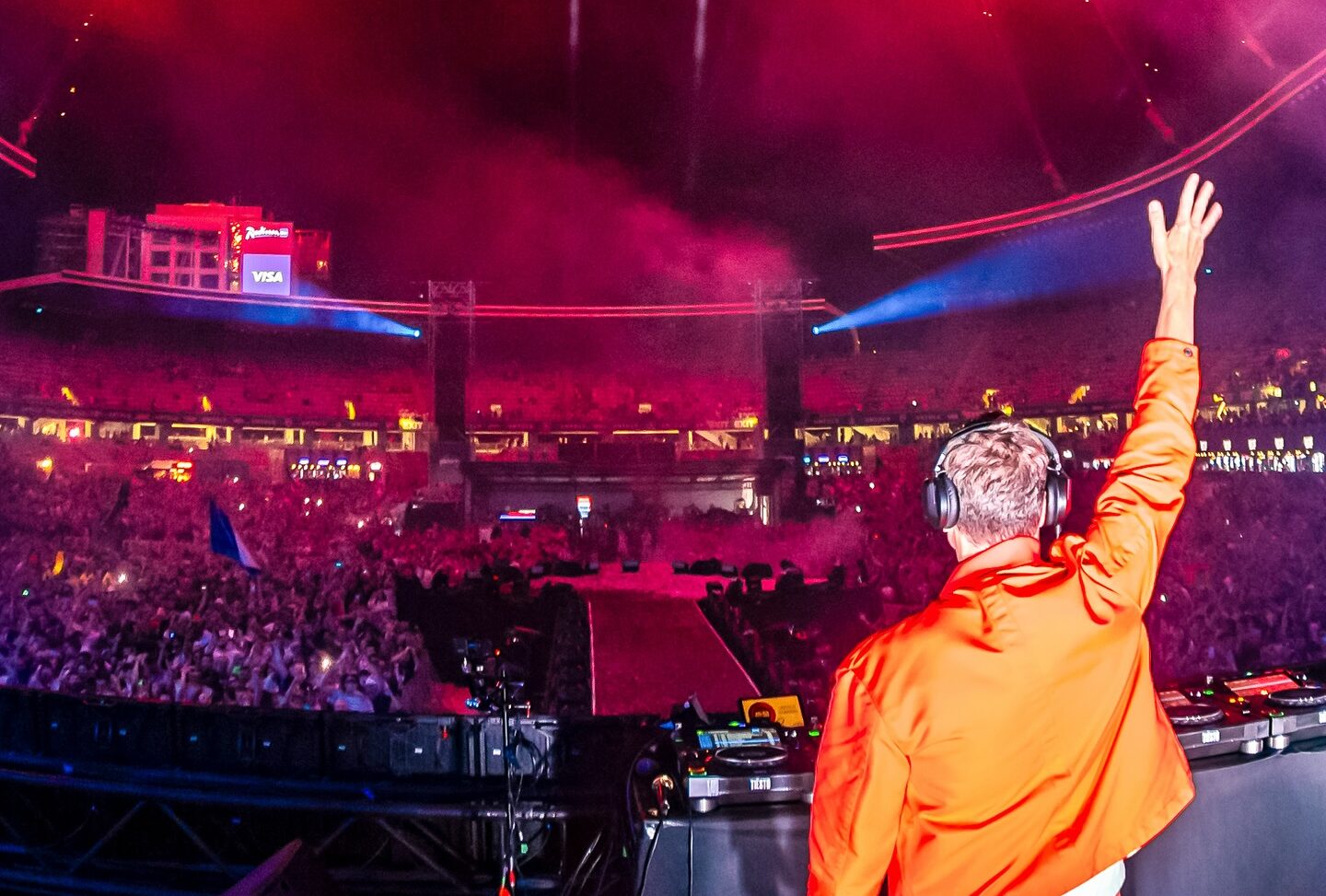 Festivalul Untold a ajuns la afaceri de peste 100 de milioane de lei pe an, pornind de la un eveniment organizat de un ONG