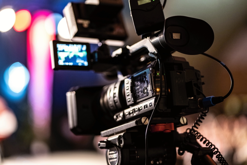 Cine a condus piața de televiziune din România în 2025. Care au fost liderii financiari și liderii de audiență