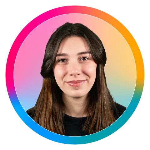 Mélanie, créatrice de contenu et de communauté RH chez AssessFirst