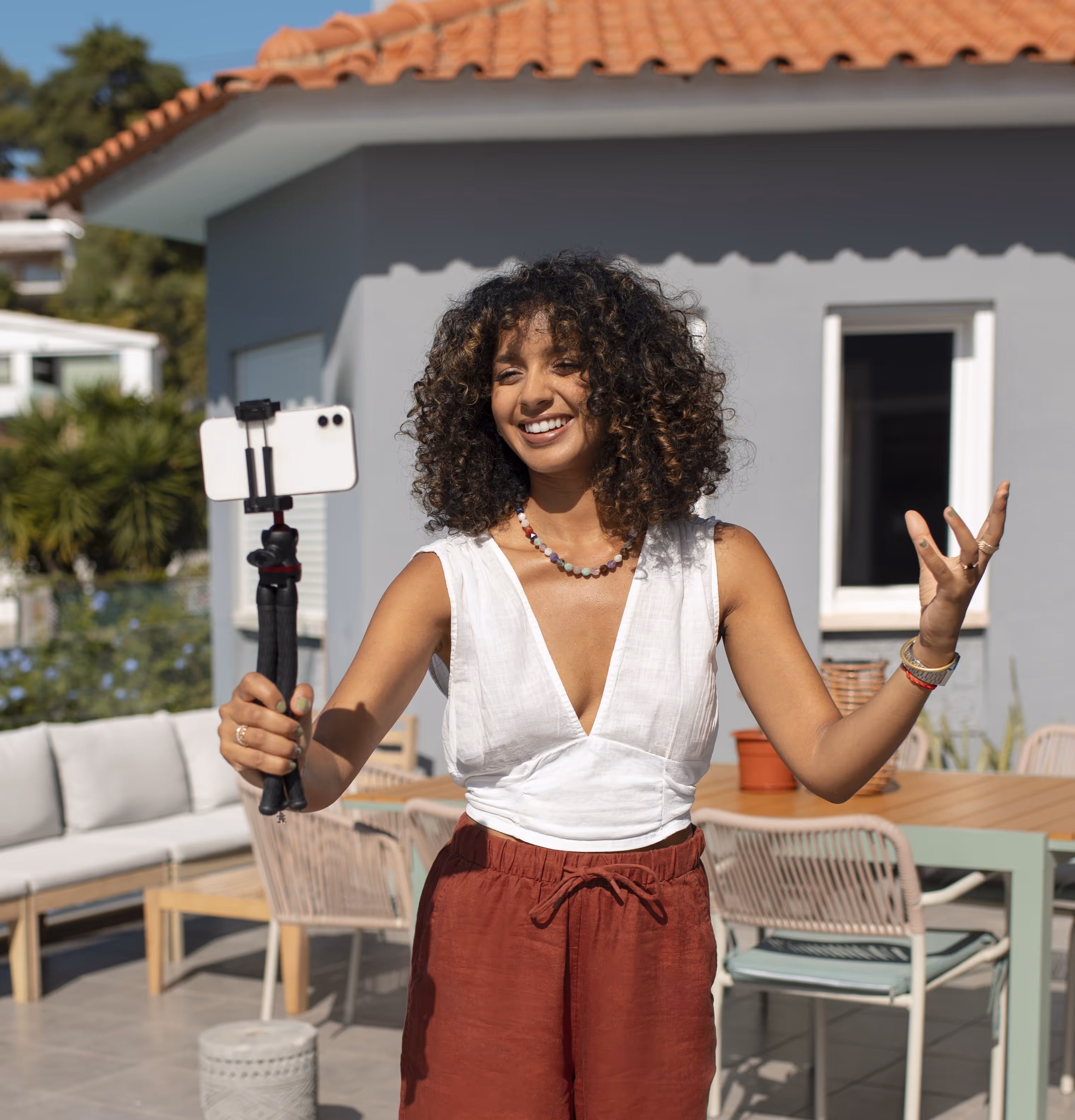 hotel and resort promotion through influencer marketing 