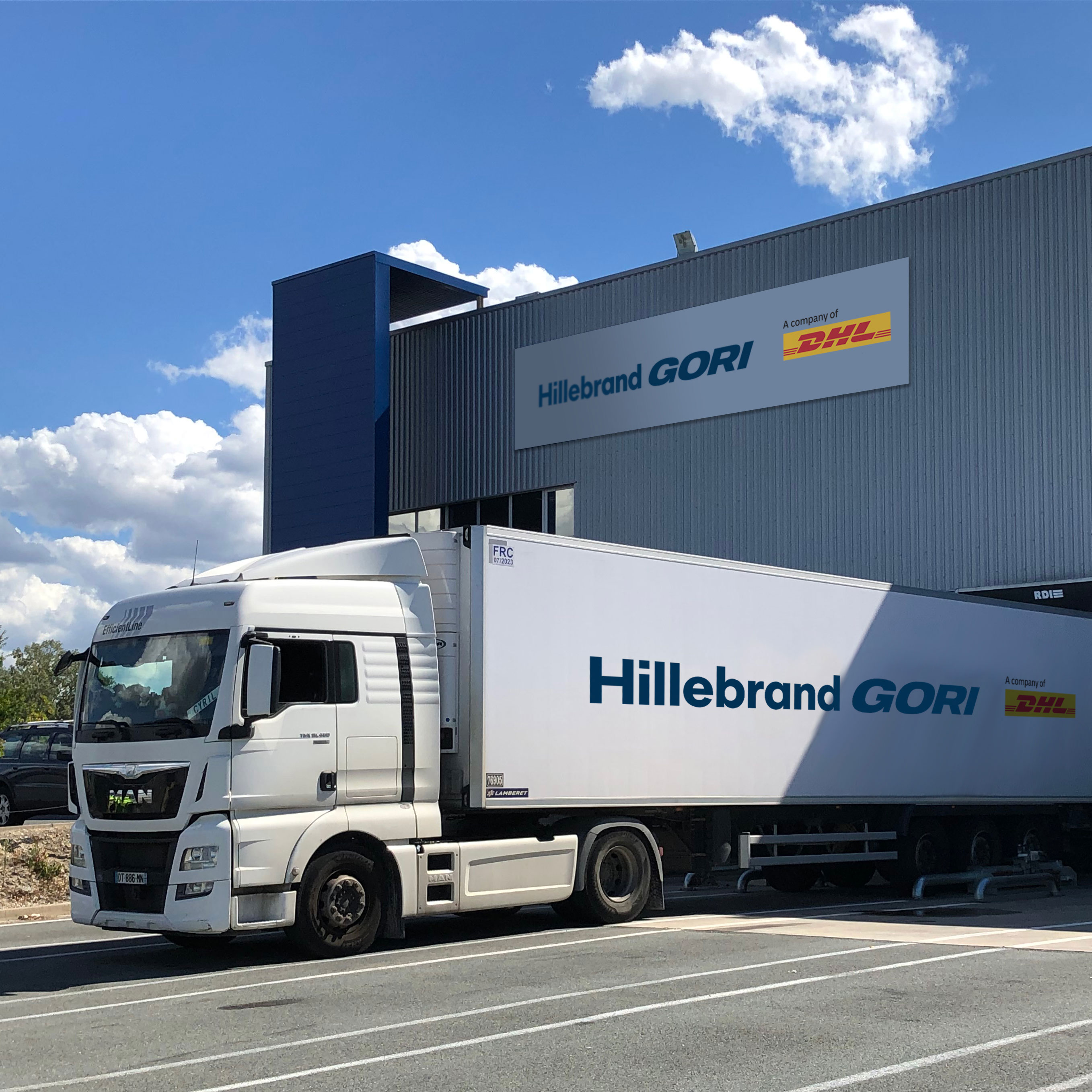 Milk powder cargo inside a thermally lined shipping container
