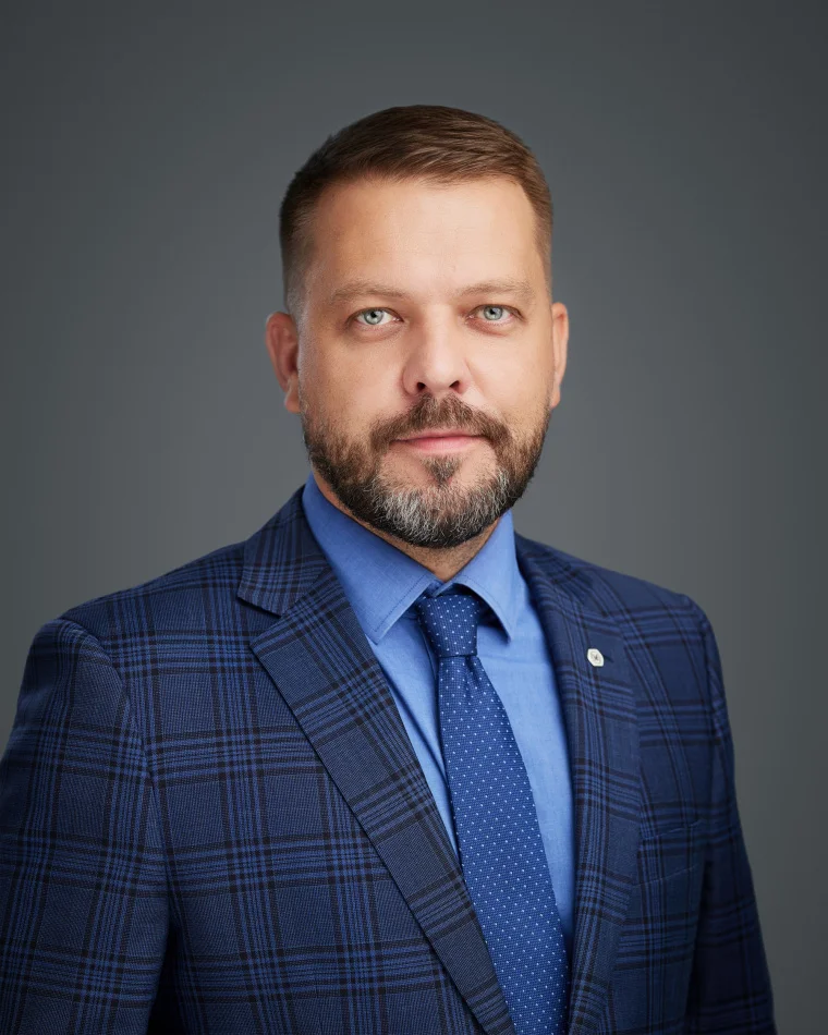 Roman Kreslov