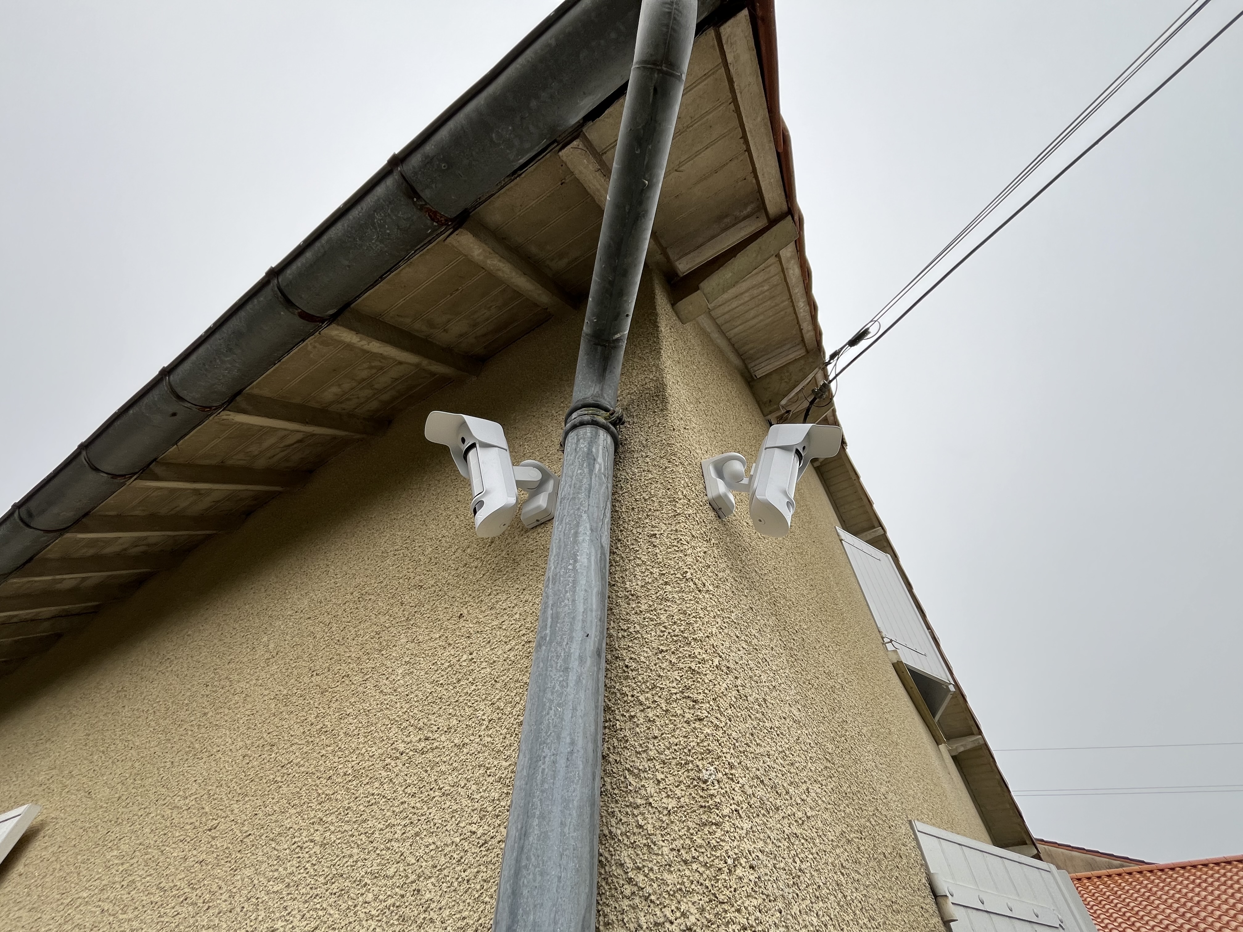 Alarme Ajax Systems : pourquoi cette technologie séduit de plus en plus de foyers