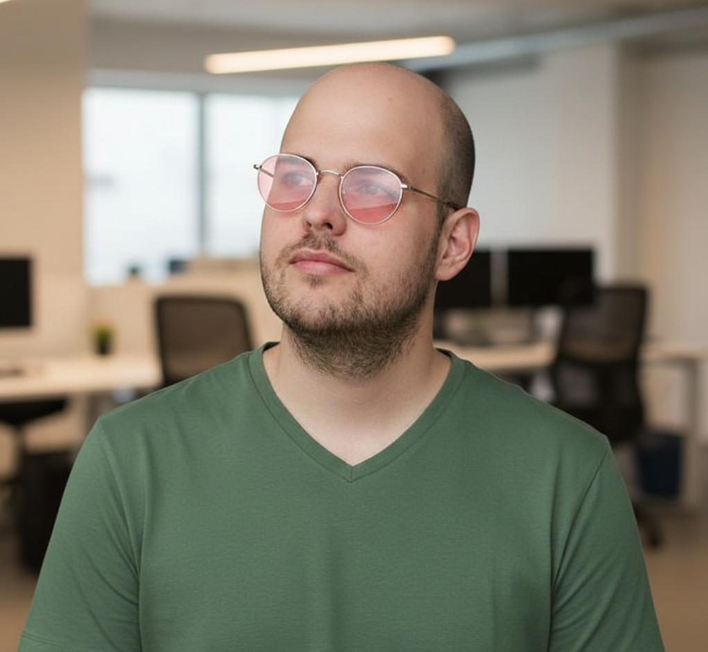 Charlie Ballet, Forward Deployed Engineer at Fluents