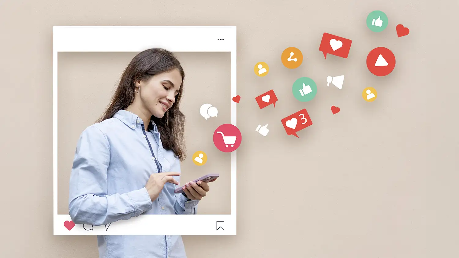 Chica joven utilizando en el móvil las redes sociales