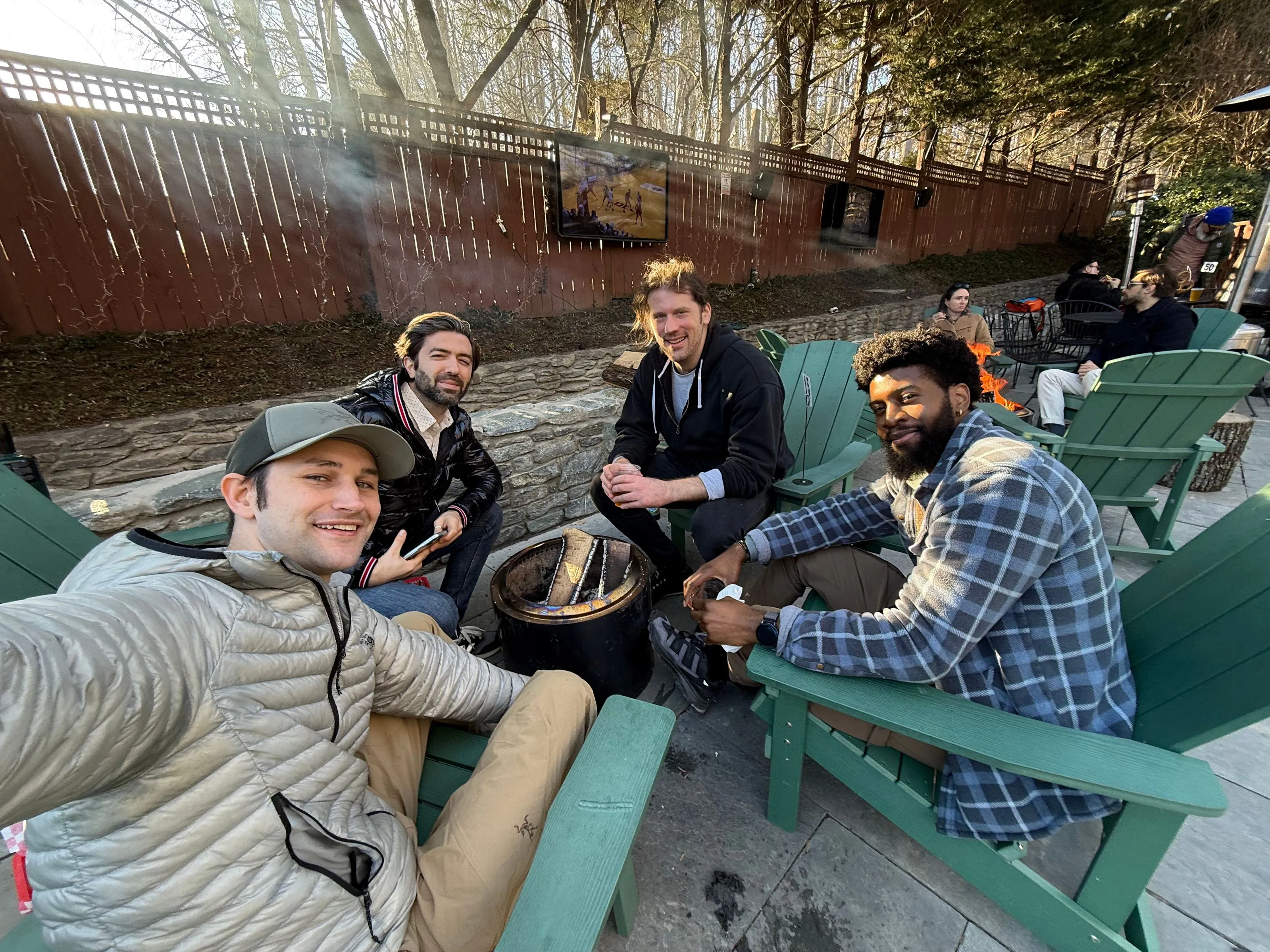 Small group conversation at a Choros gathering