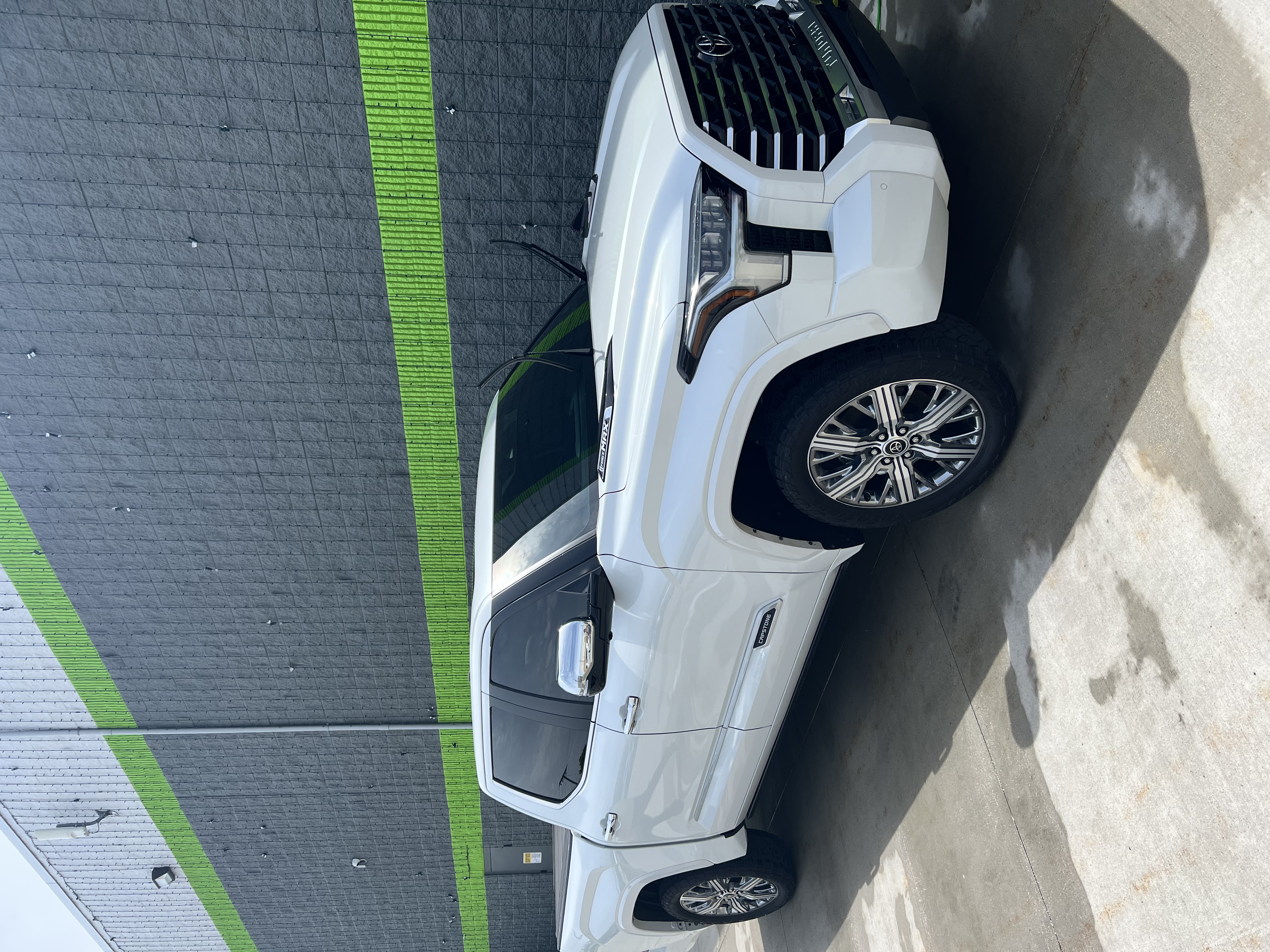 Tundra Exterior