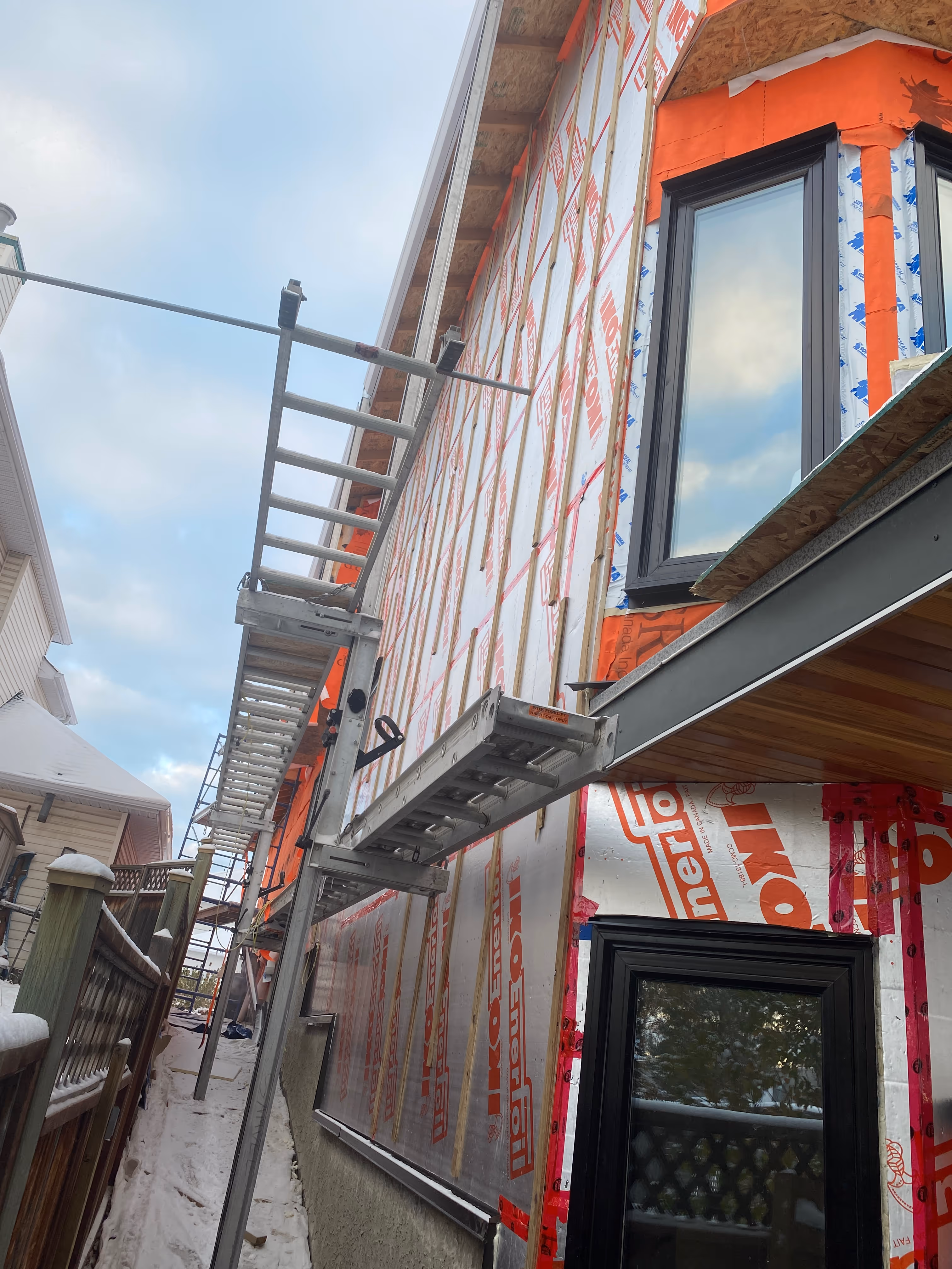 contractor for siding installation calgary