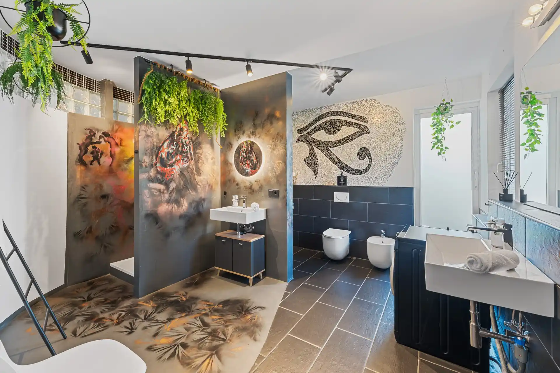 Großes Badezimmer im Ferienhaus Die 16 Rosenfeld