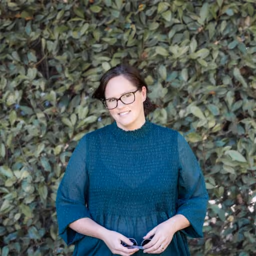 Bess Nolan-Cook