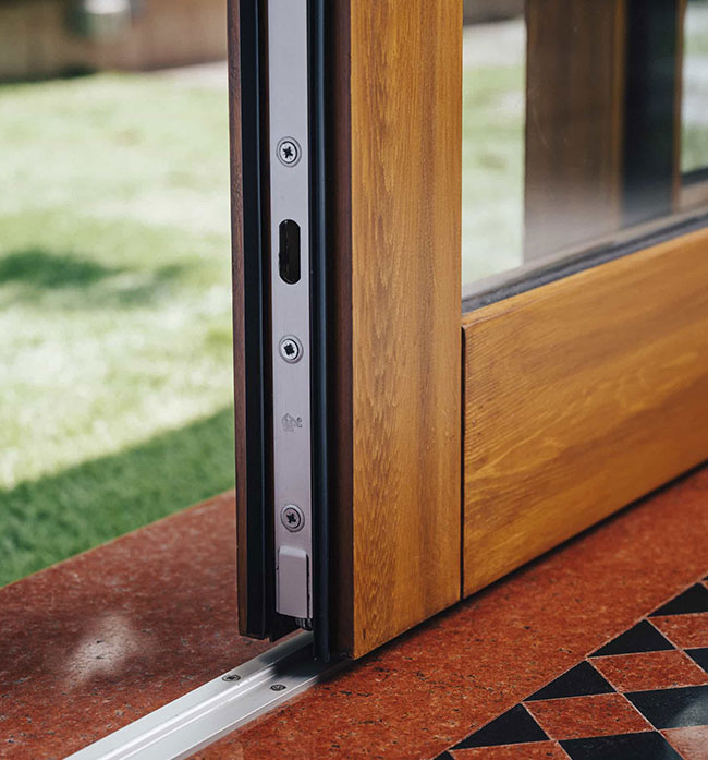 Teak-Wood-LiftSlide-Residence