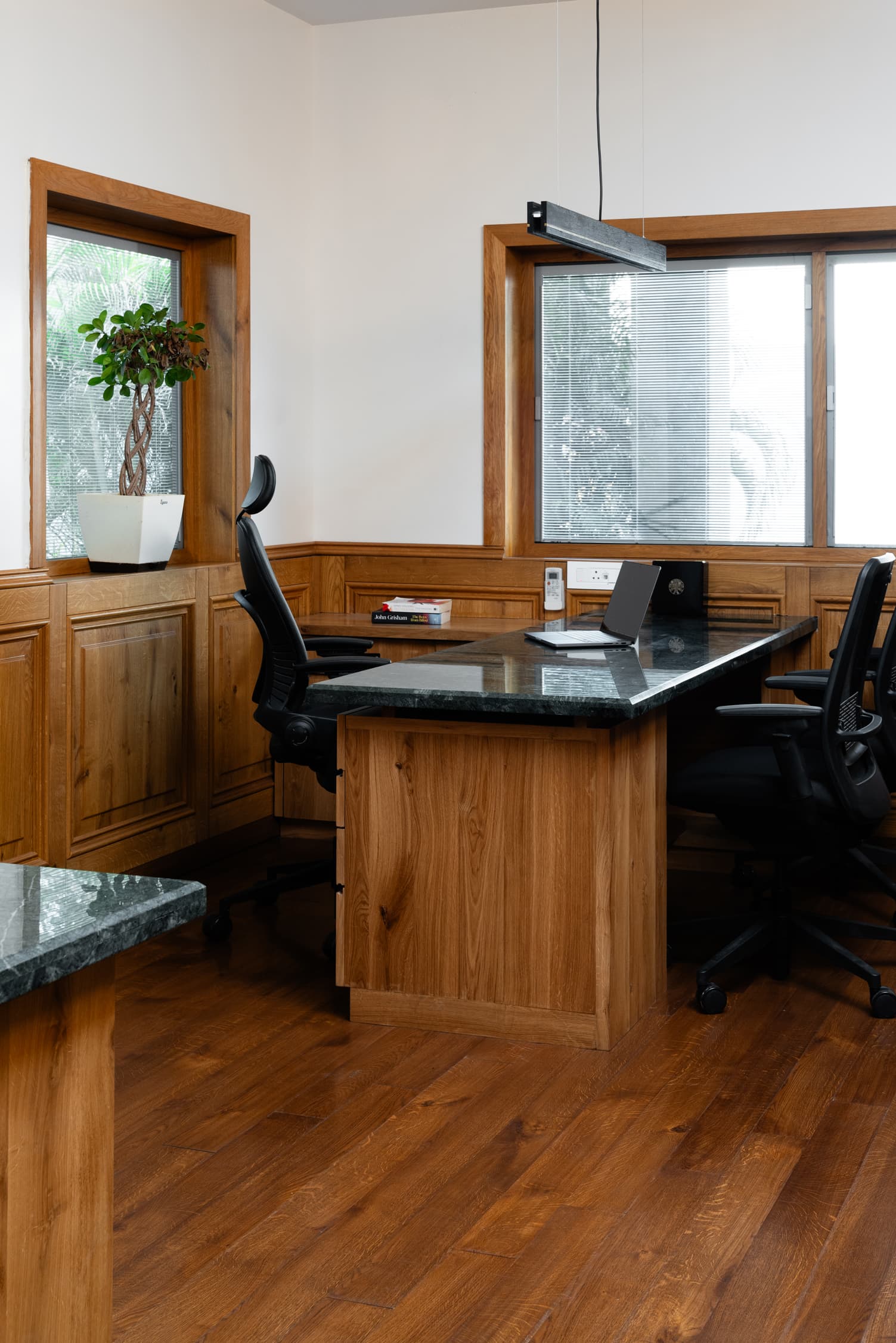 Wooden-Office-1