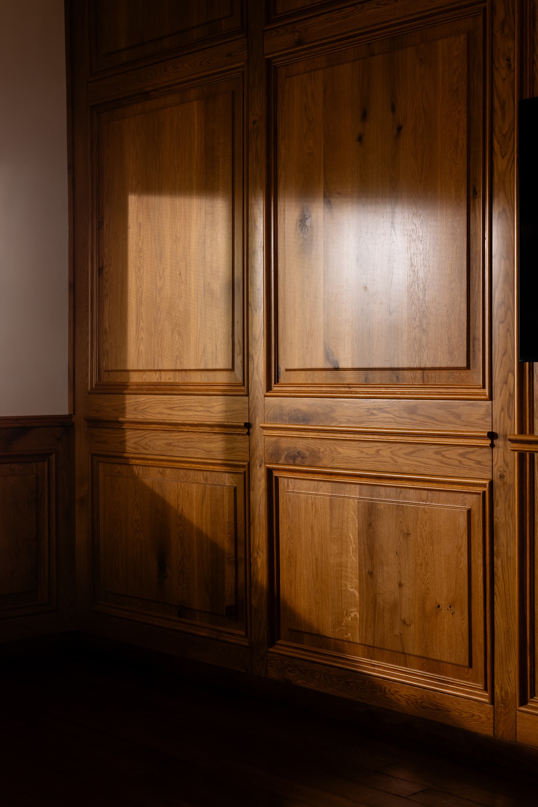Wooden-Office-5