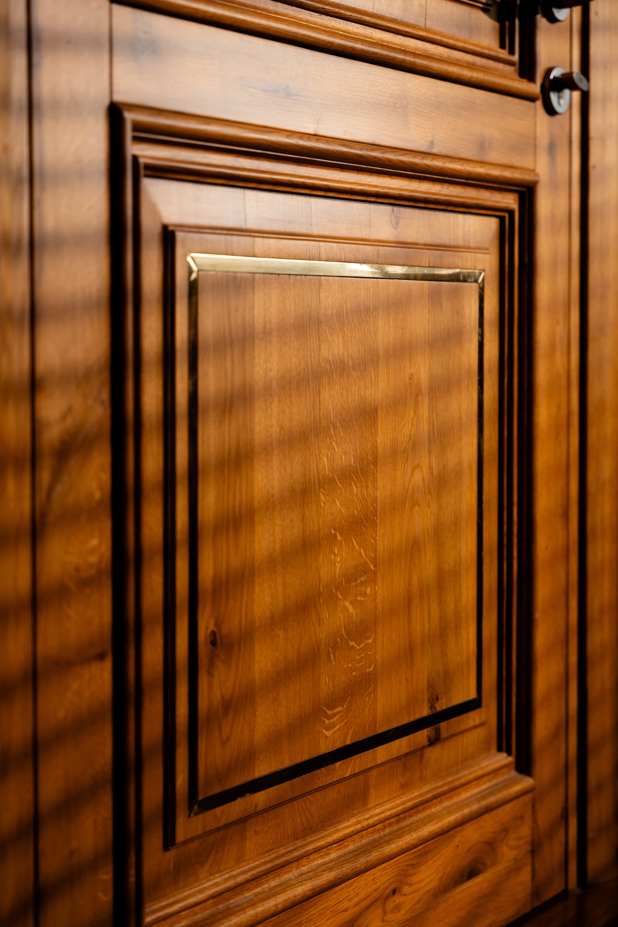 Wooden-Office-12