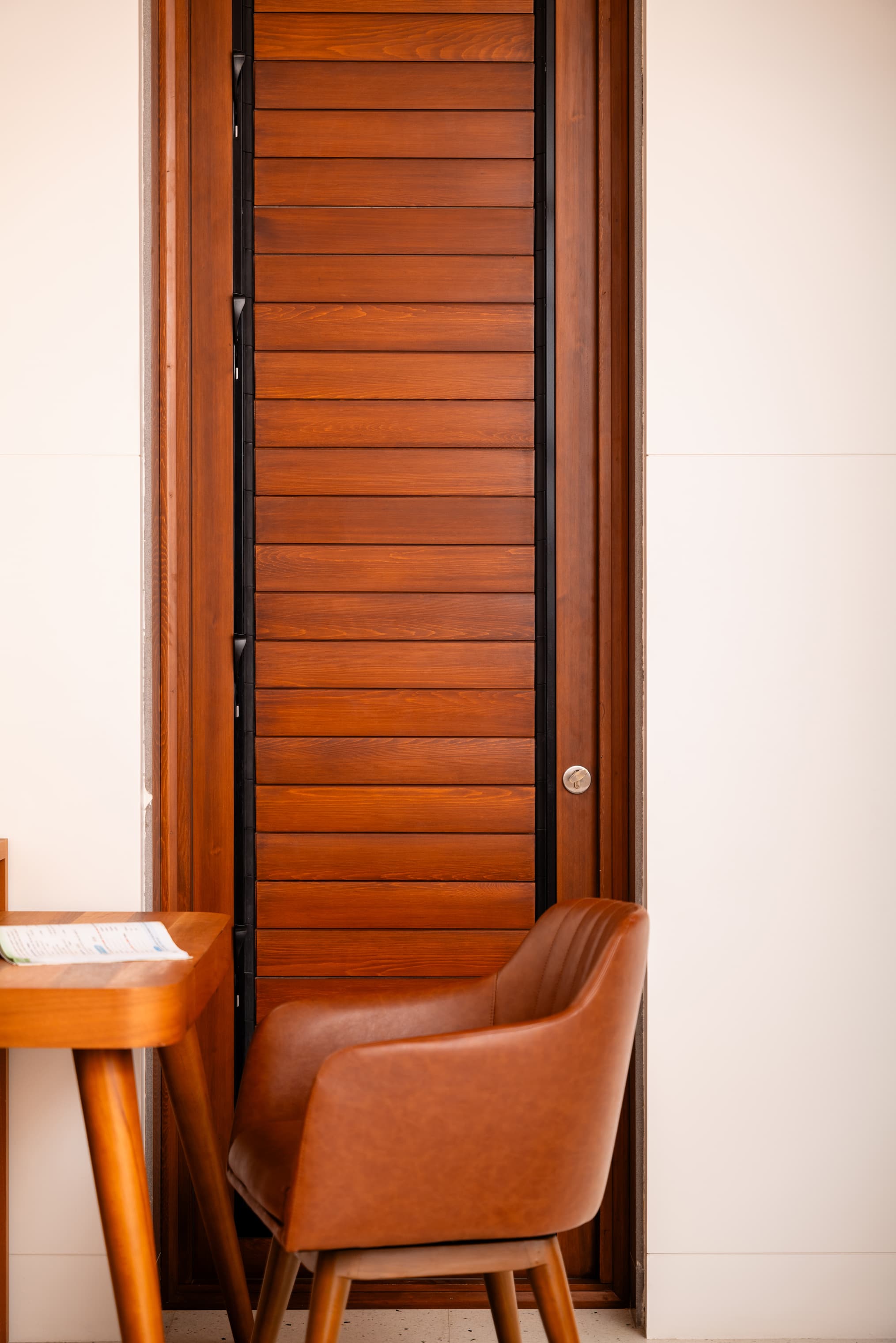 Cedar-Wood-Door-Window-Residence26