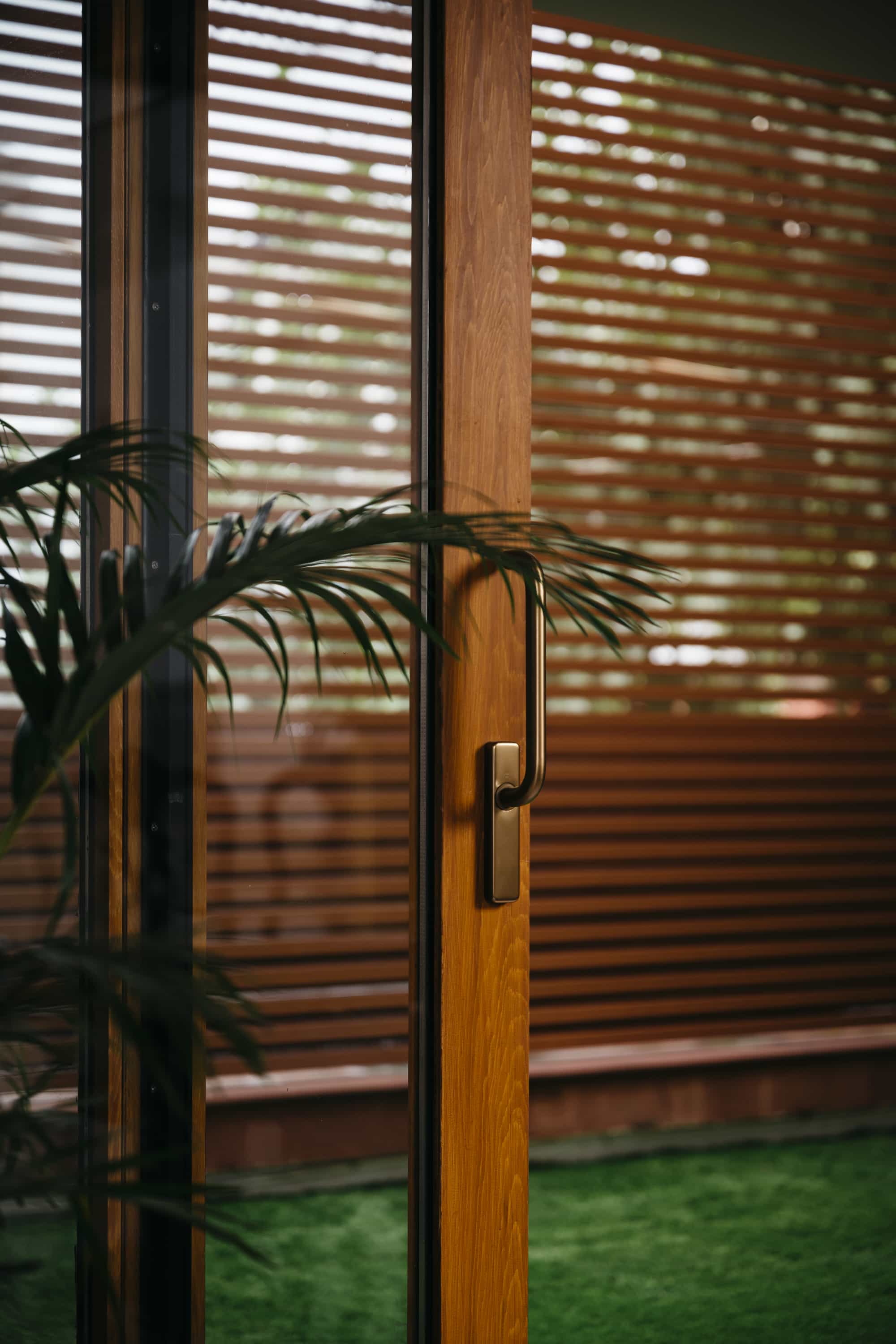 Teak-Wood-LiftSlide-Residence8