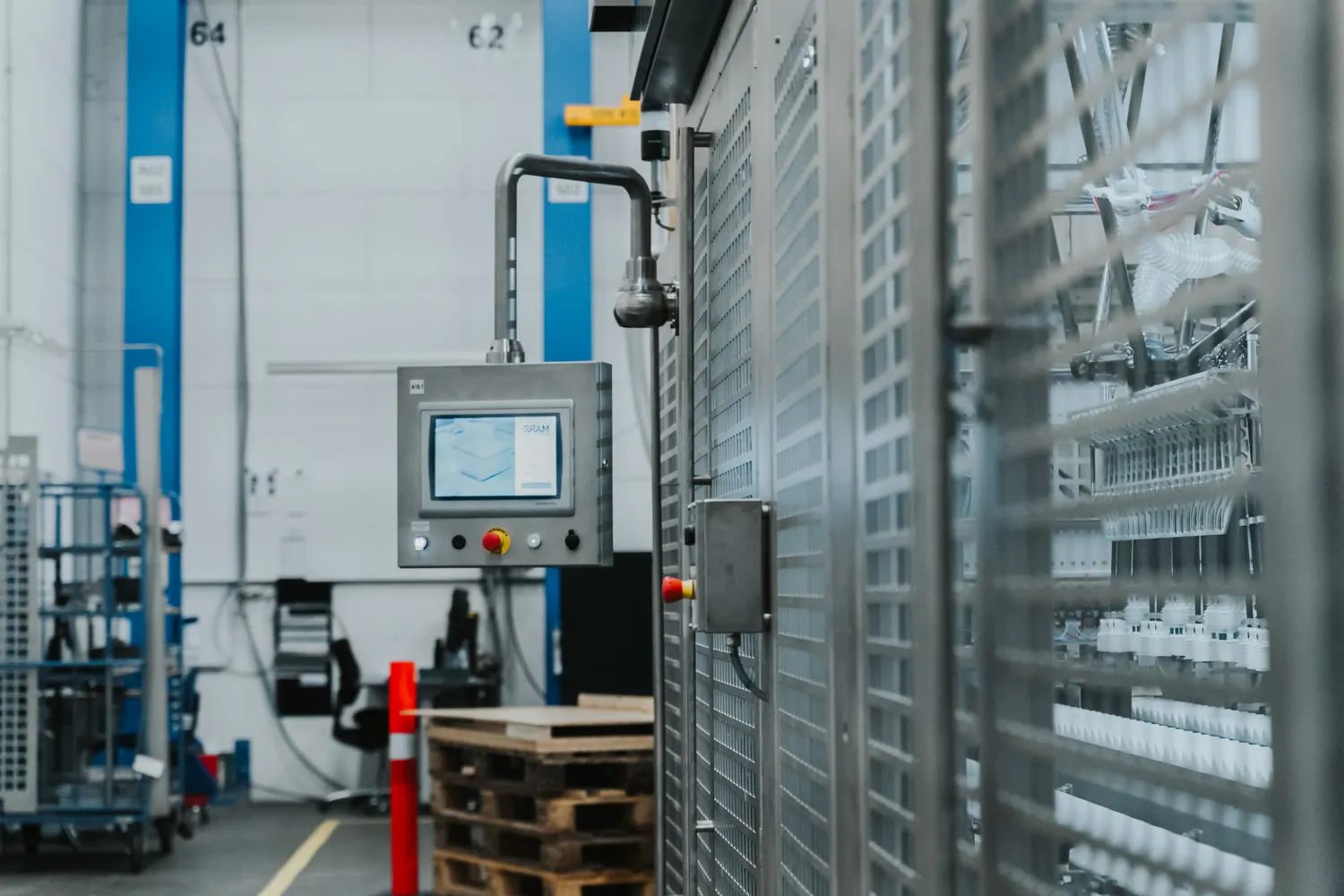 image of laboratory equipment (for a university)