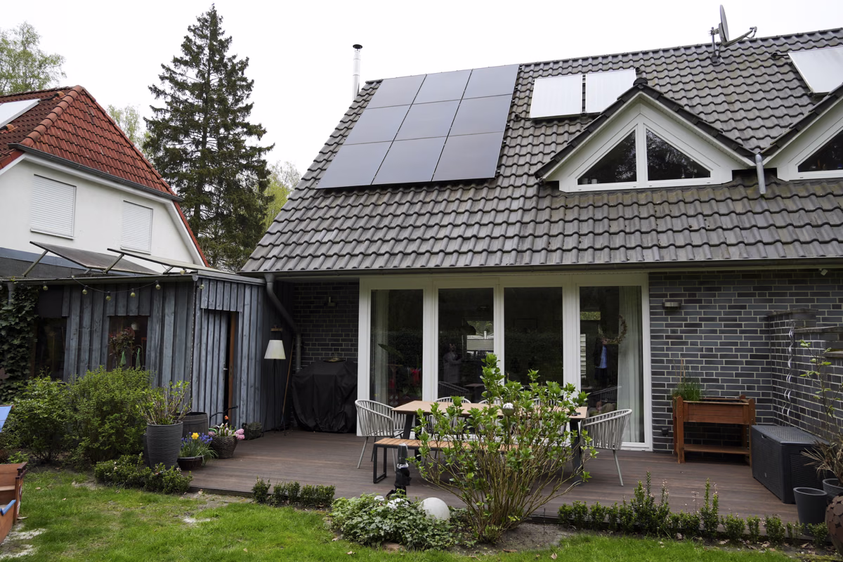 PV-Anlage in Hatten: 8,37 kWp auf Satteldach