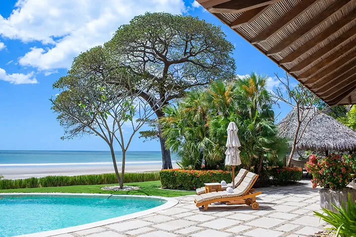 2-BEDROOM Beachfront Villa MUKUL