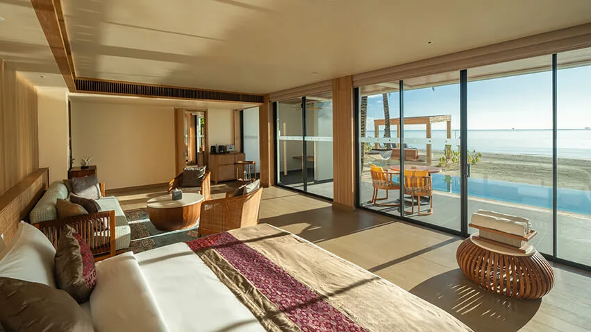 2-BD Beach Villa with Private Pool KV