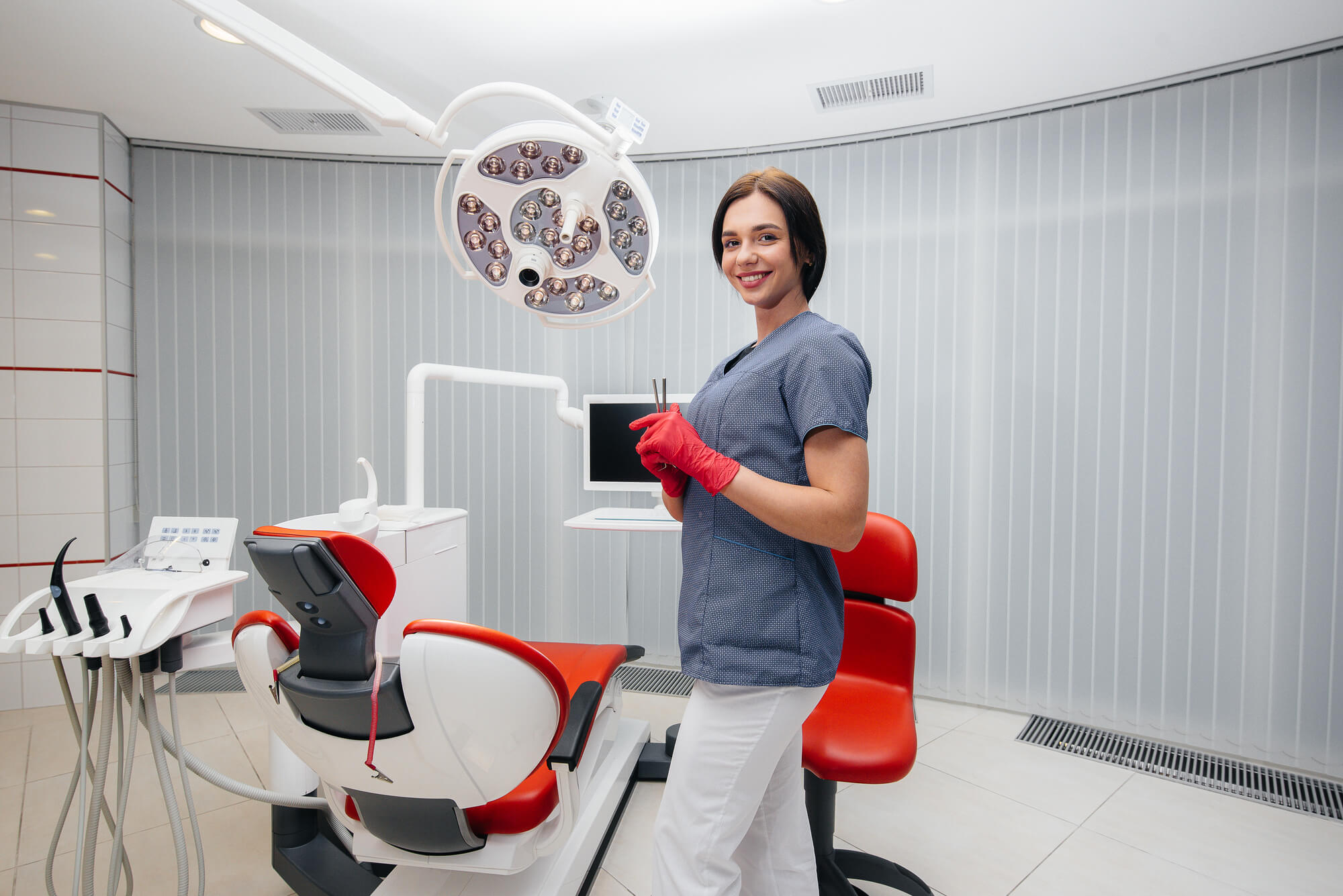 patient and dentist at a dental cosmetic spa tampa