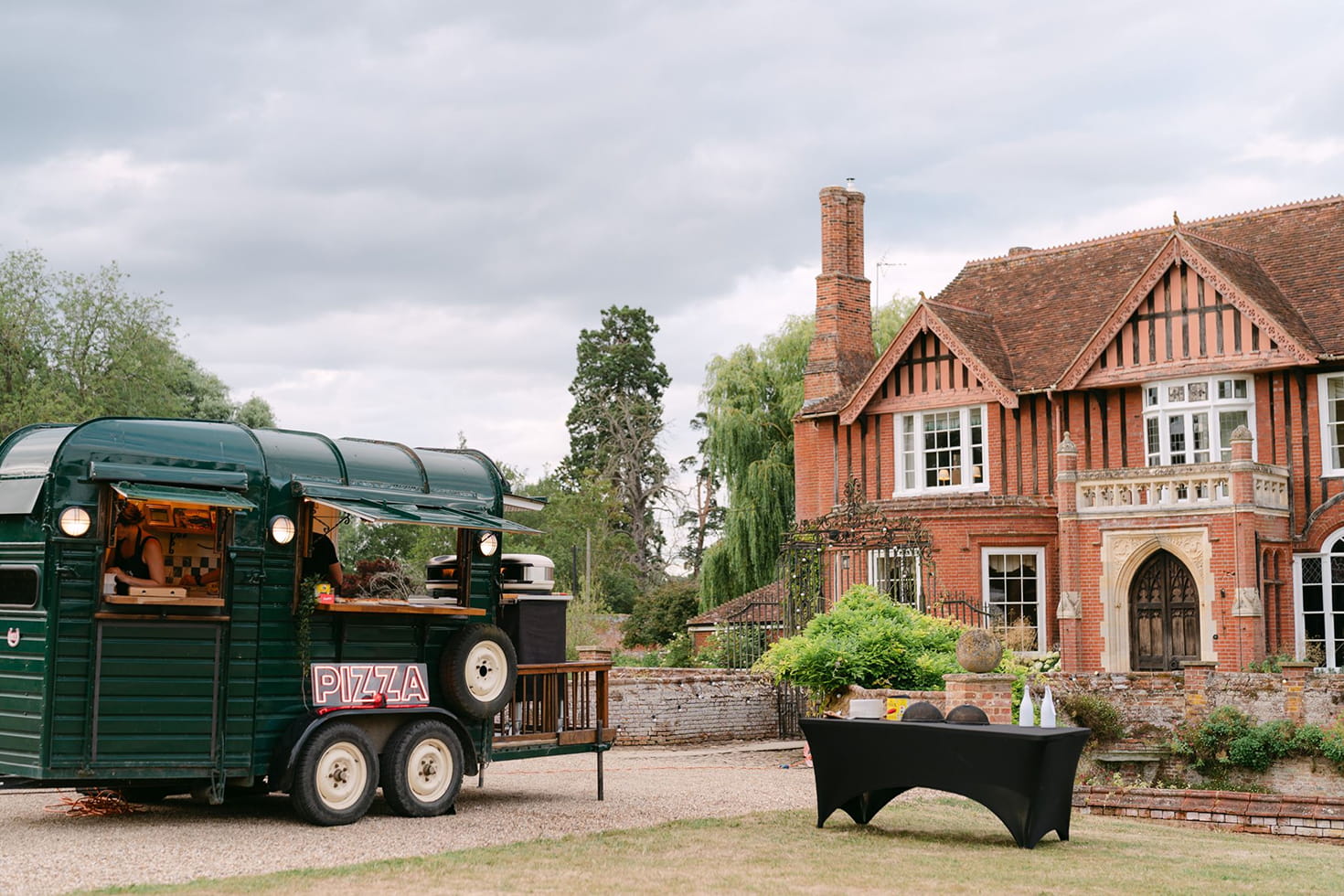 Frenchies Pizza outside Boxted Hall ready for a wedding