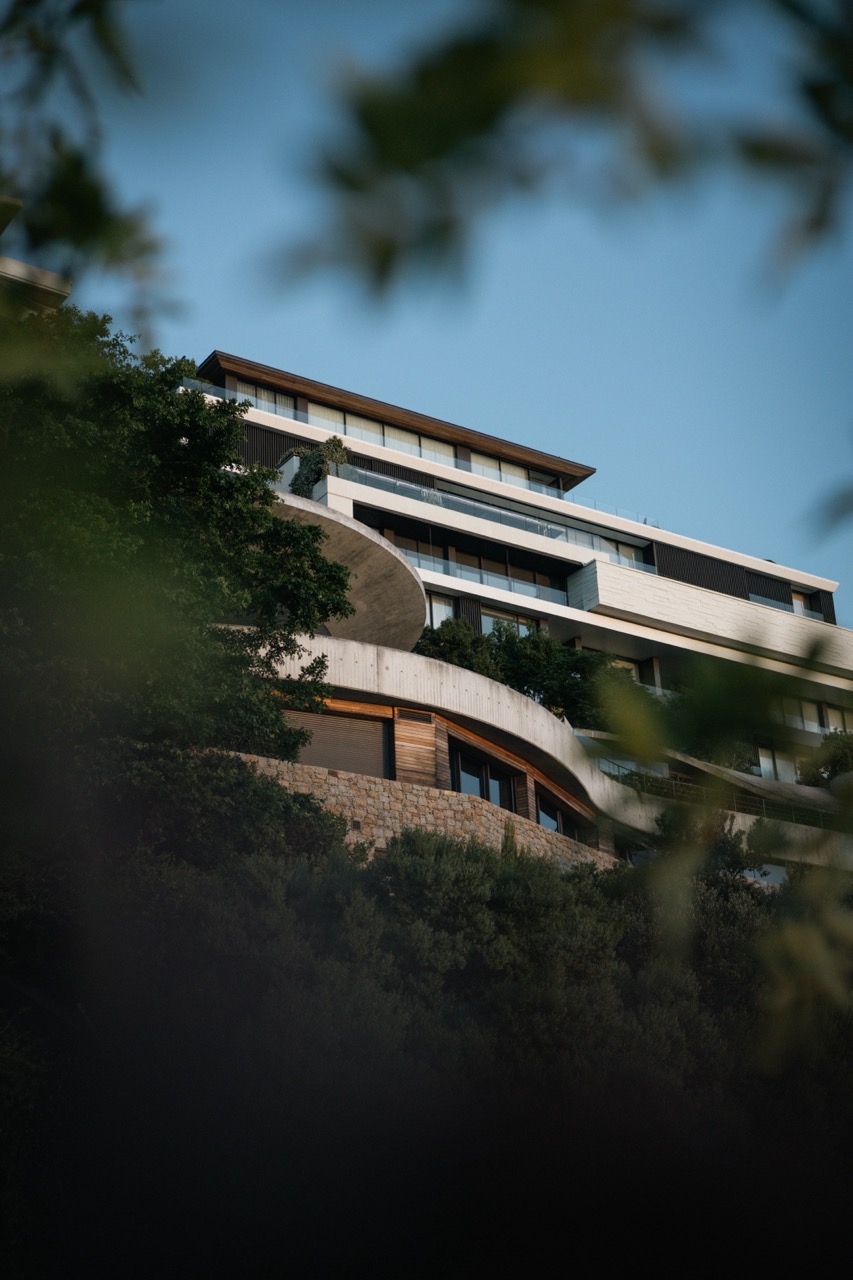 House shot from below