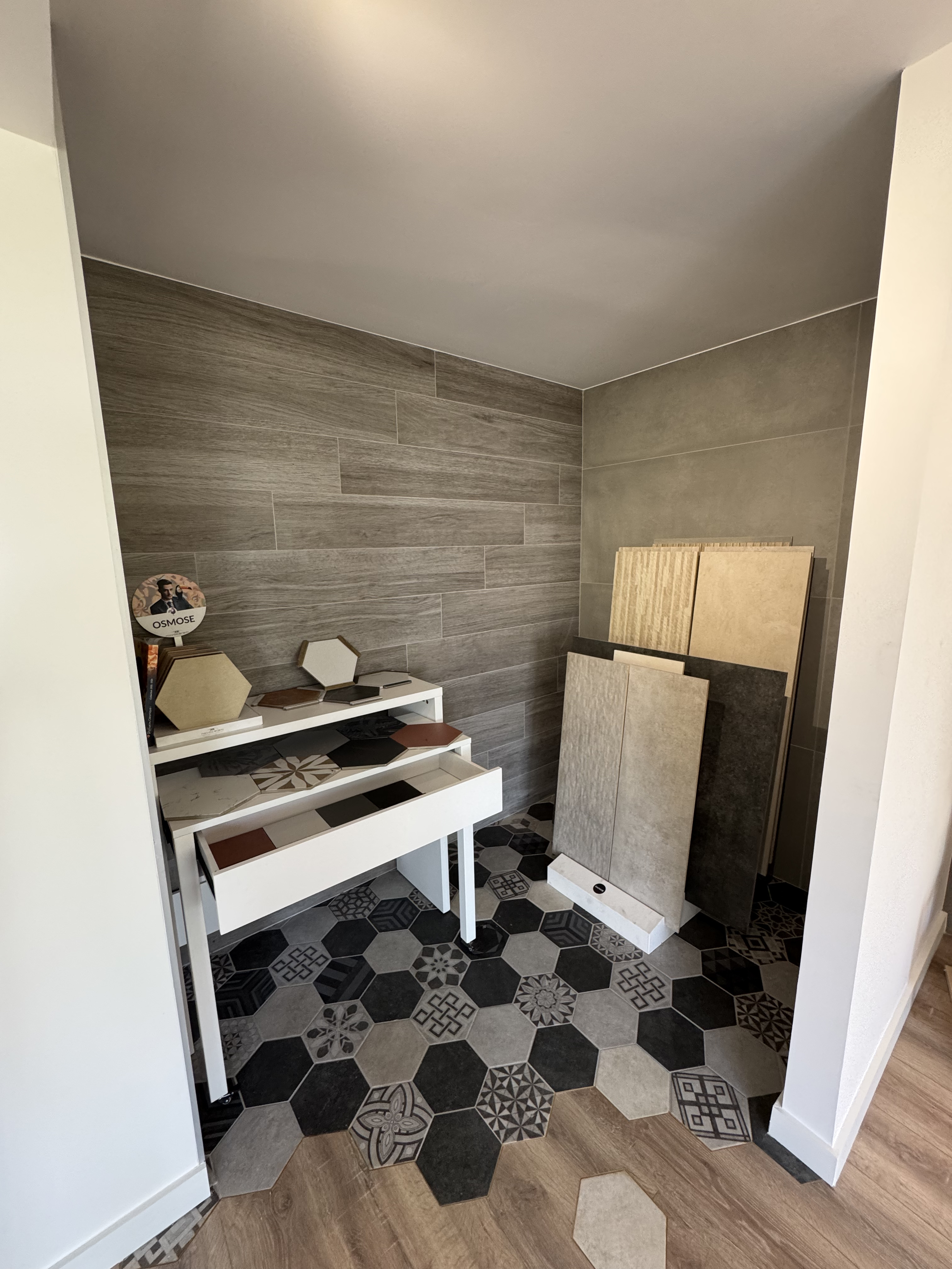 image of curriculum materials (for a preschools & daycare)