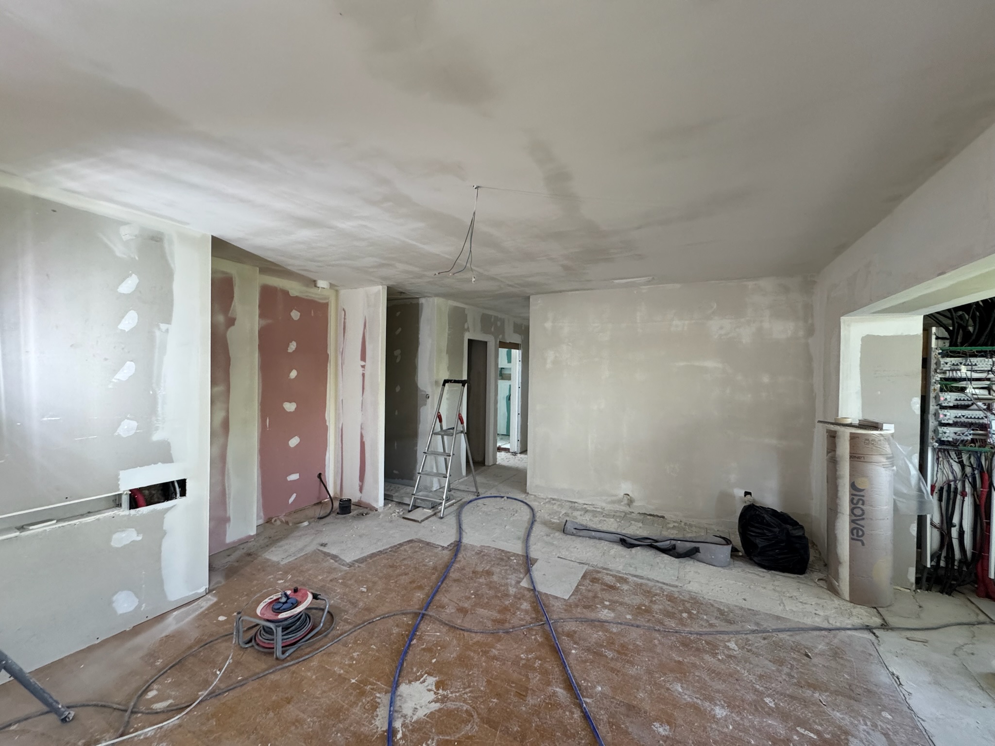 [background image] colorful classroom setting (for a preschools & daycare)