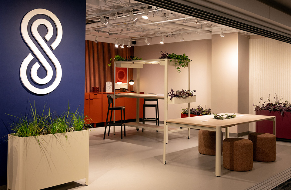 SurfaceWorks Chicago showroom interior at the Merchandise Mart