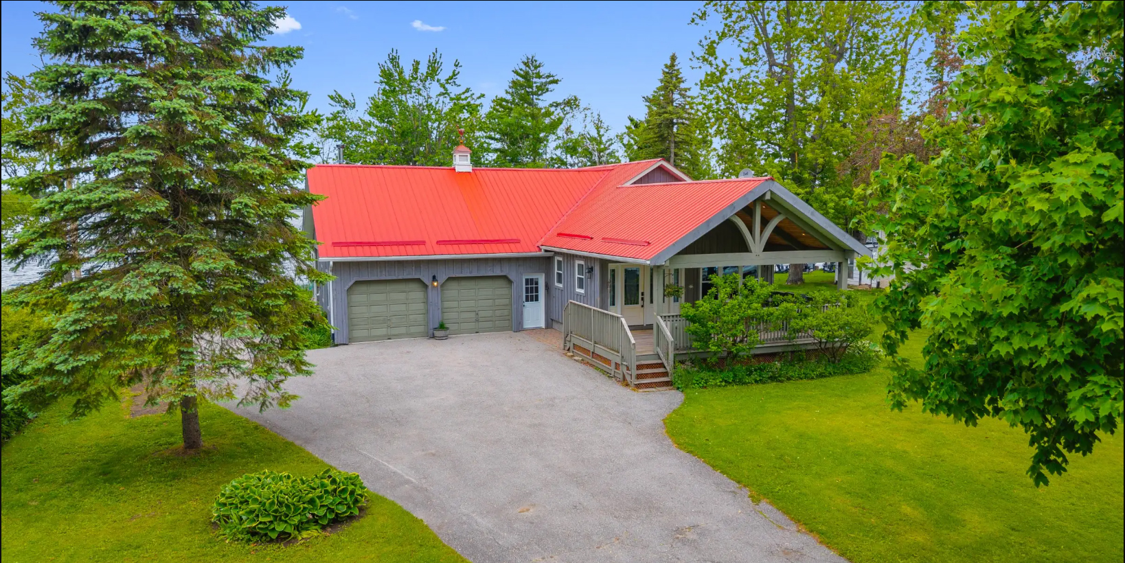 A photo of the Cottage from the exterior