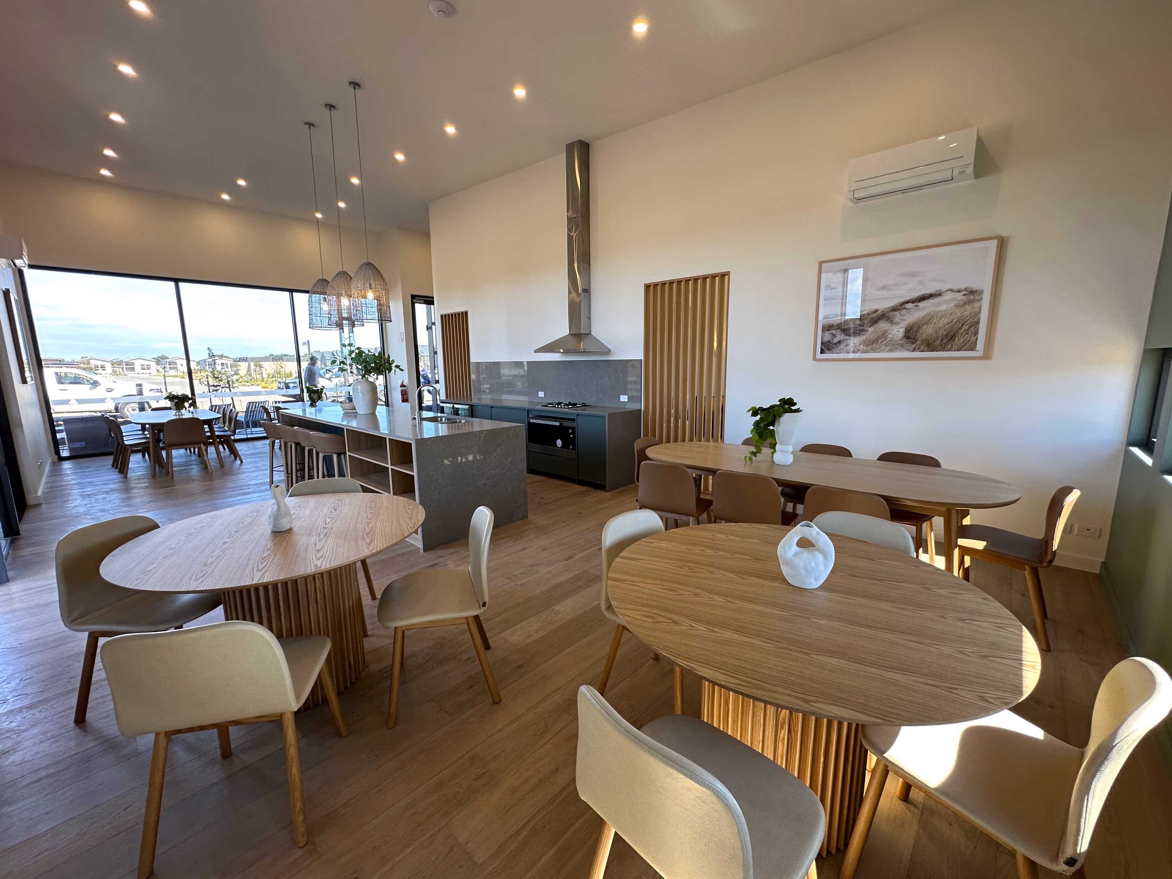 A New commercial build Images by westmark.