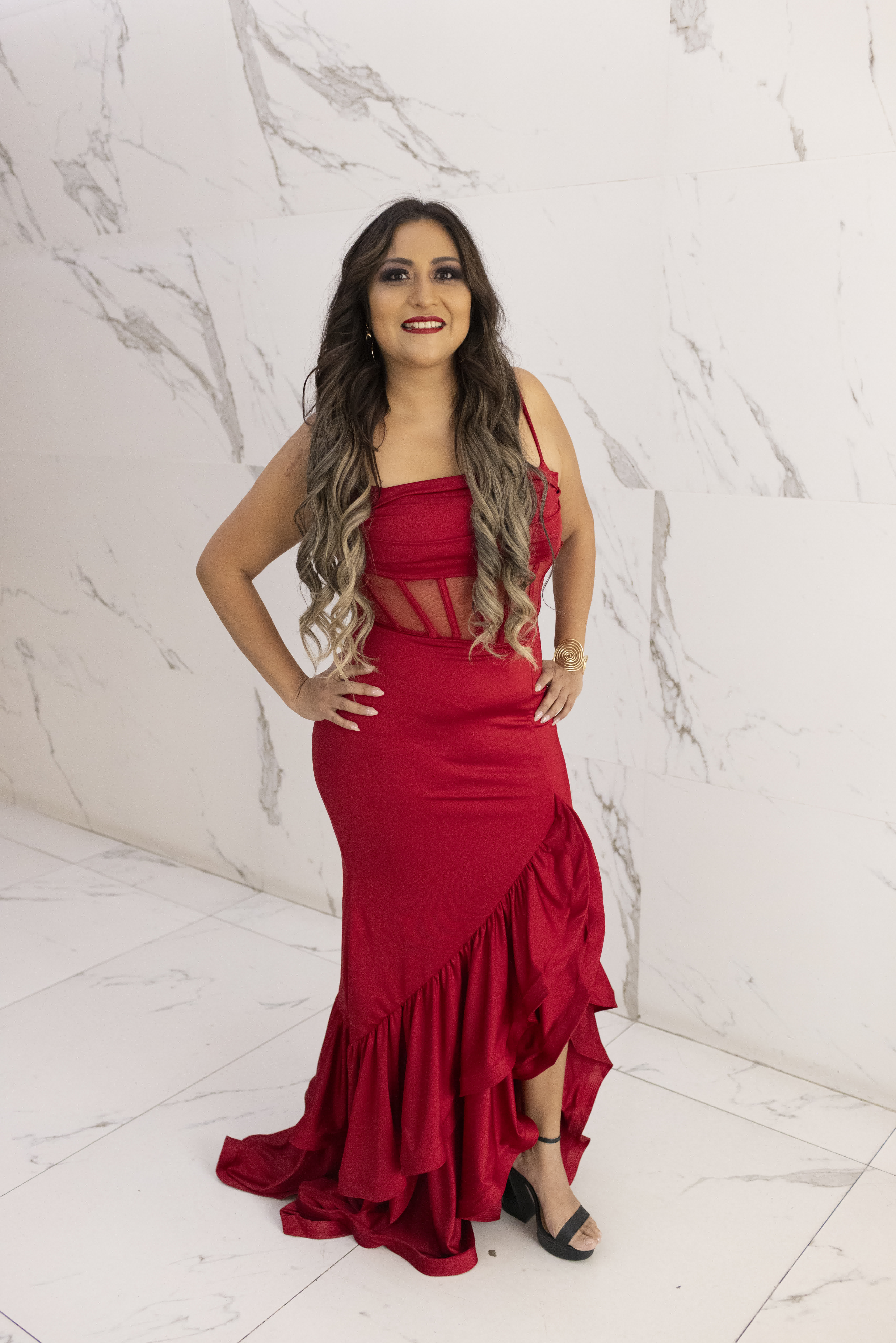 Vista lateral mostrando los volantes asimétricos