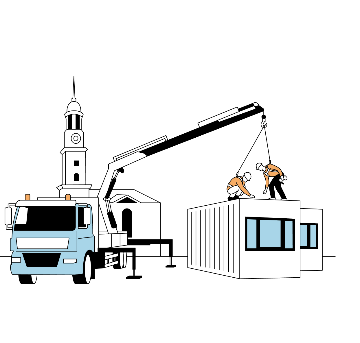Zwei Bauarbeiter in orangenen Arbeitsjacken sichern einen Container mithilfe eines Kranwagens vor einem Gebäude mit Turm.
