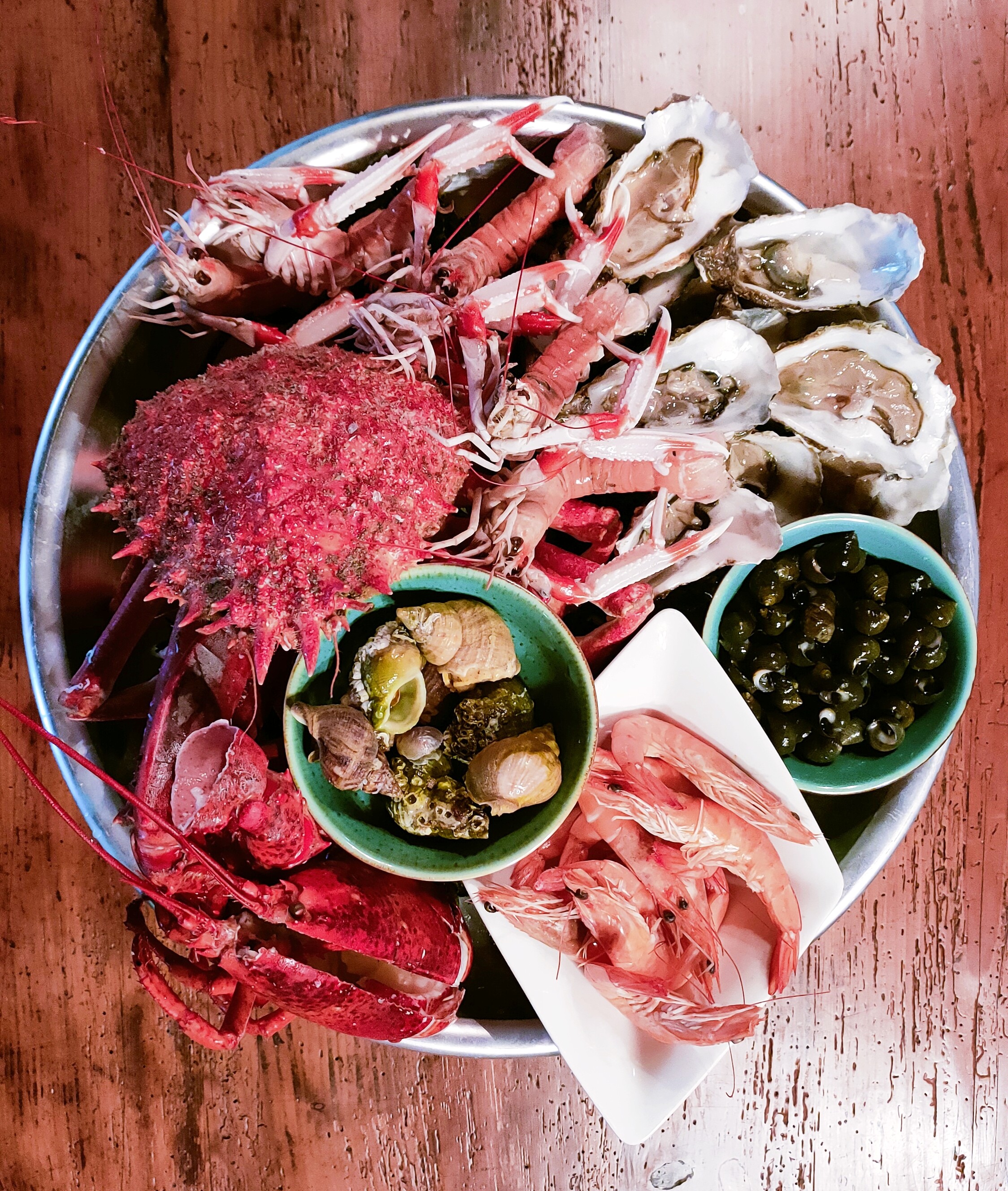 Meeresfrüchte Platte im Bistro français