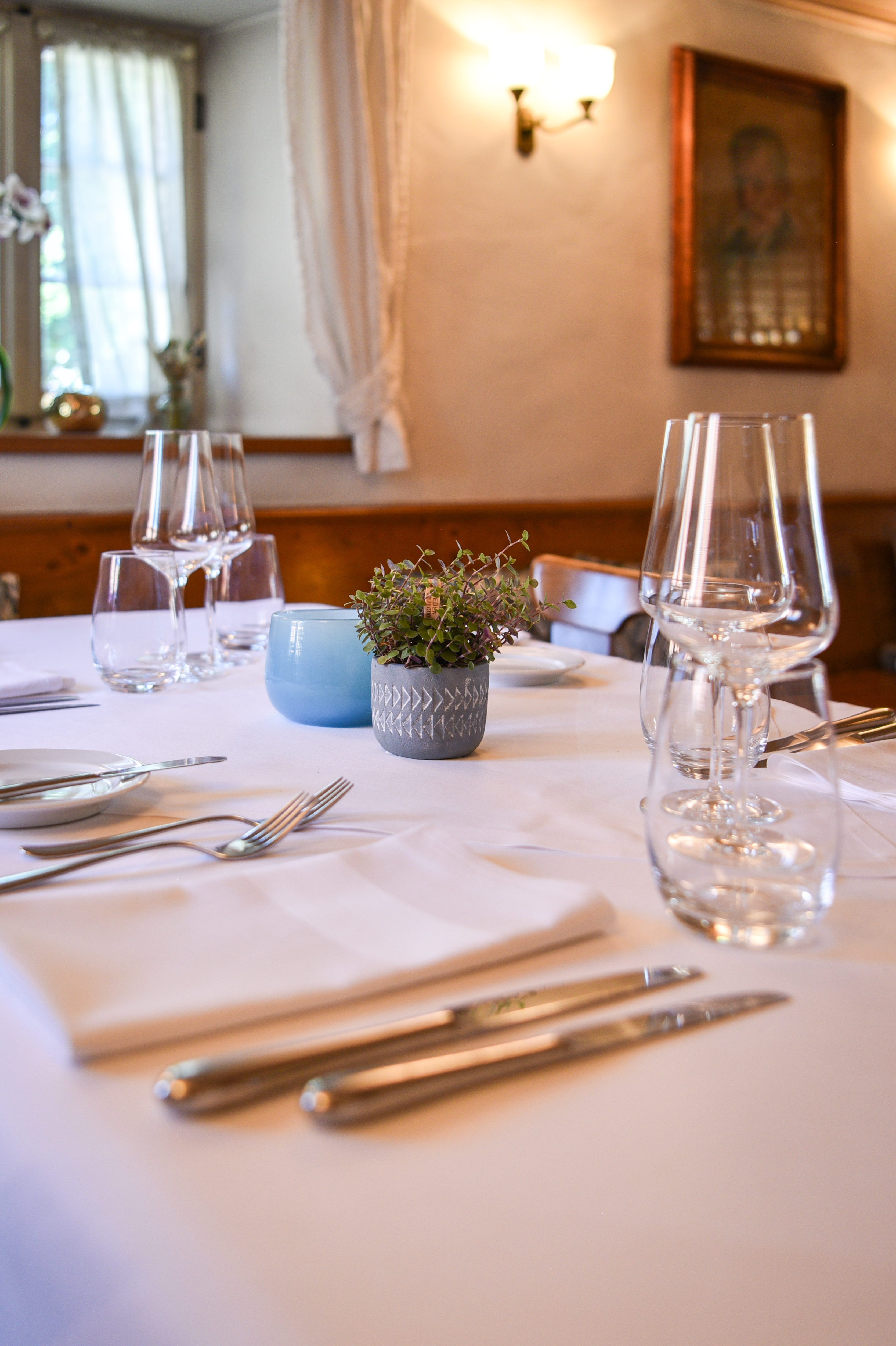 "Spargel Menü" im Restaurant La Table du Raben