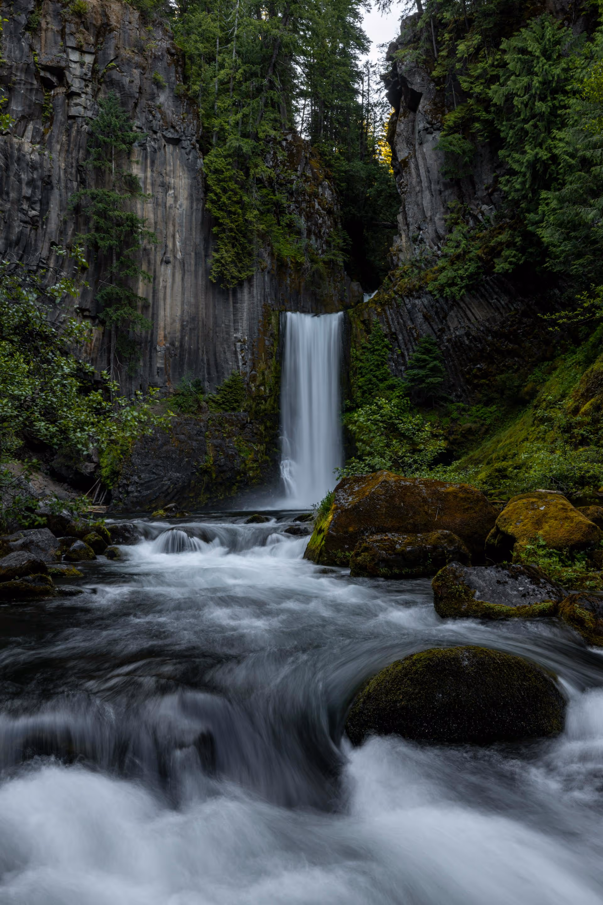 5 Waterfalls Hiking Tour
