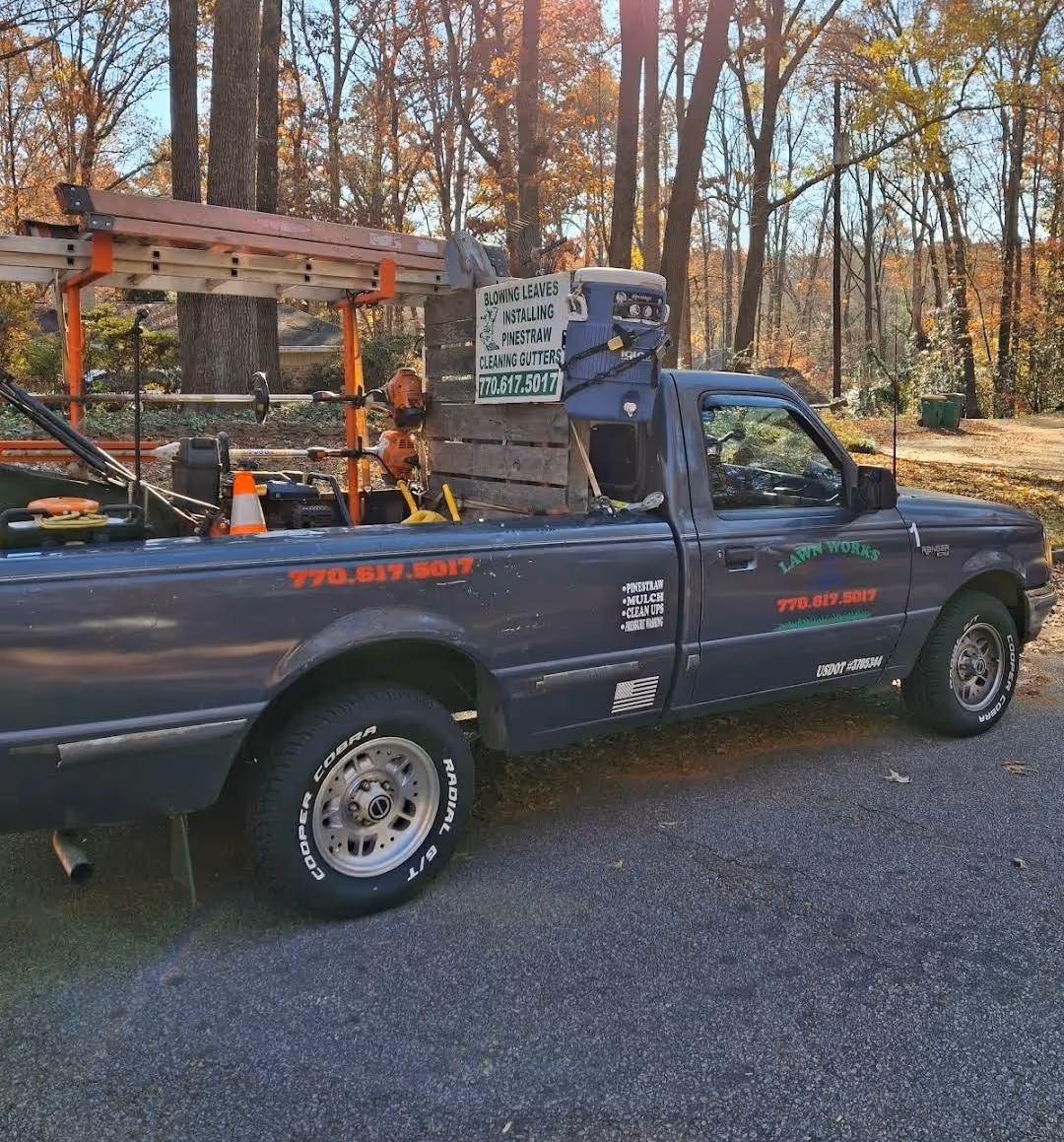 Lawn works Sandy Springs