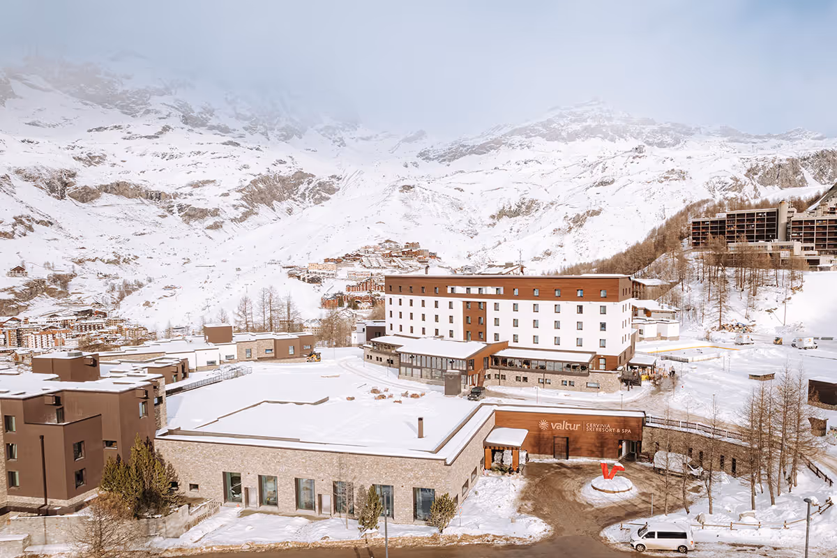 ValturCerviniaCristalloSkiResort-Italy-2-Breuil-property1.jpg