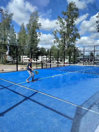 ellivuori-resort-finland-2-padel-courts-pirkanmaa-court2.jpg