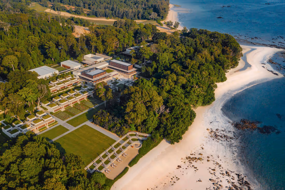 Slug one&only-desaru-coast--2-padel-courts-johor-property2.jpg