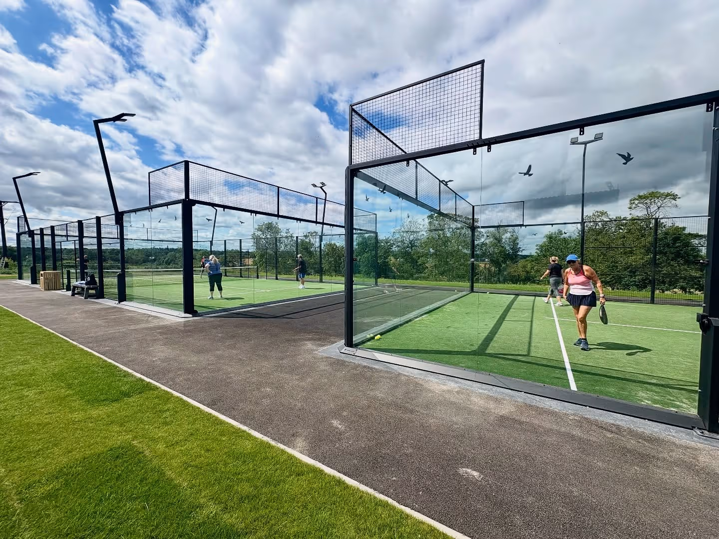 DoddingtonHall&Gardens-United Kingdom-2-Lincoln-hero.jpg